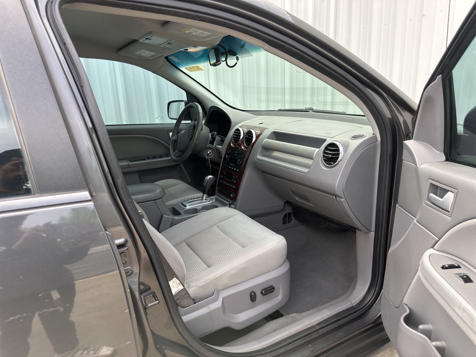 Used Car 2007 Ford Freestyle  Sel For Sale Under $10,000 In Austin, Texas