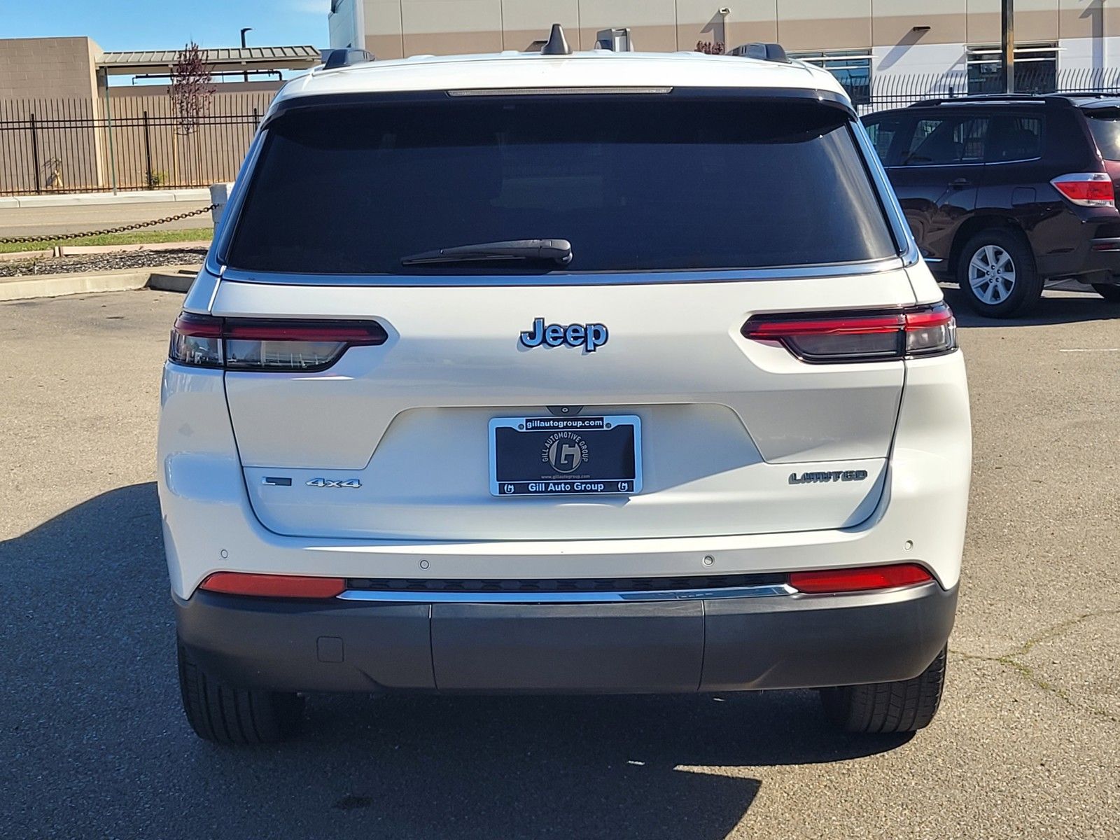 Used 2021 White Jeep Limited image 5