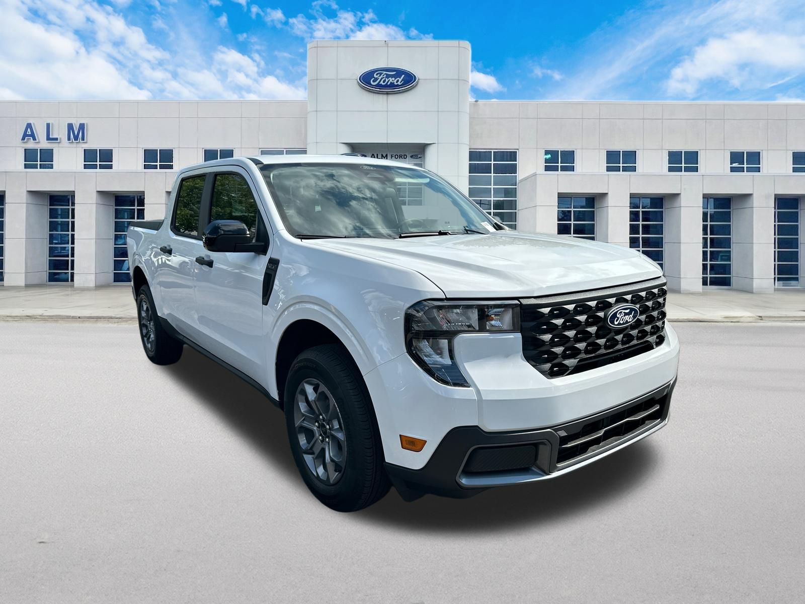 New 2026 White Ford XLT image 4