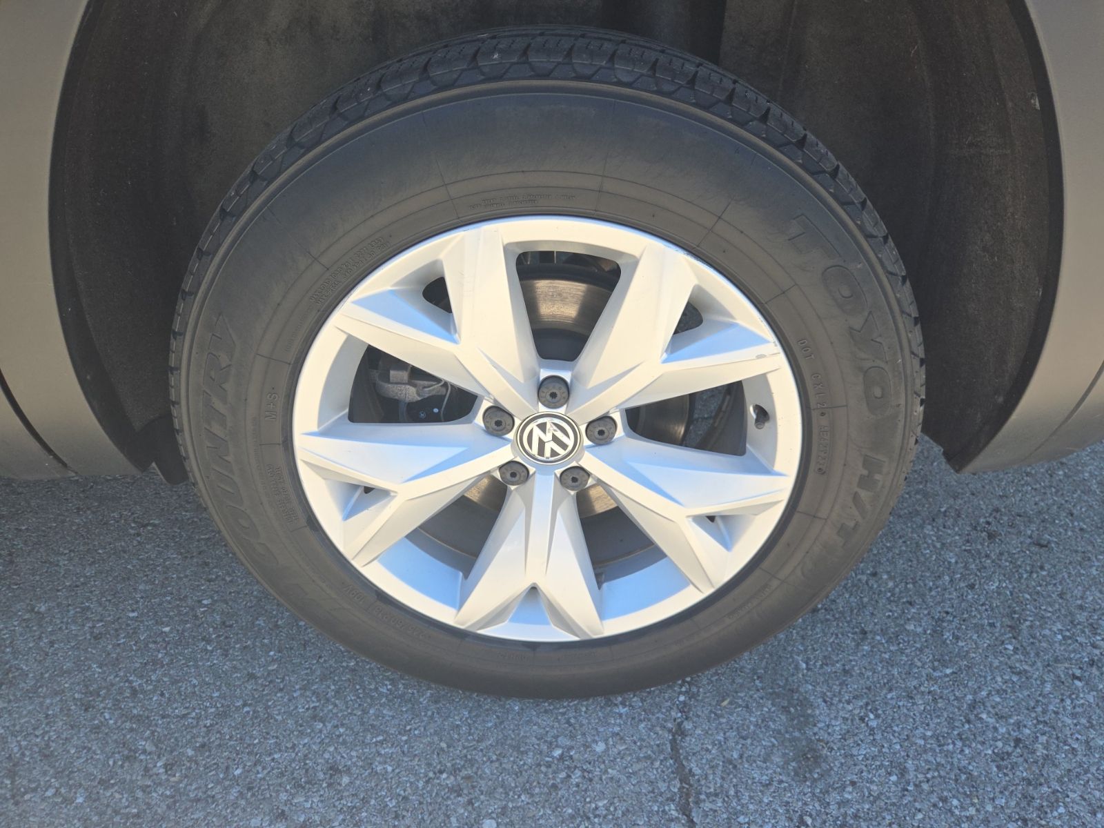 used 2018 Volkswagen Atlas car, priced at $12,250