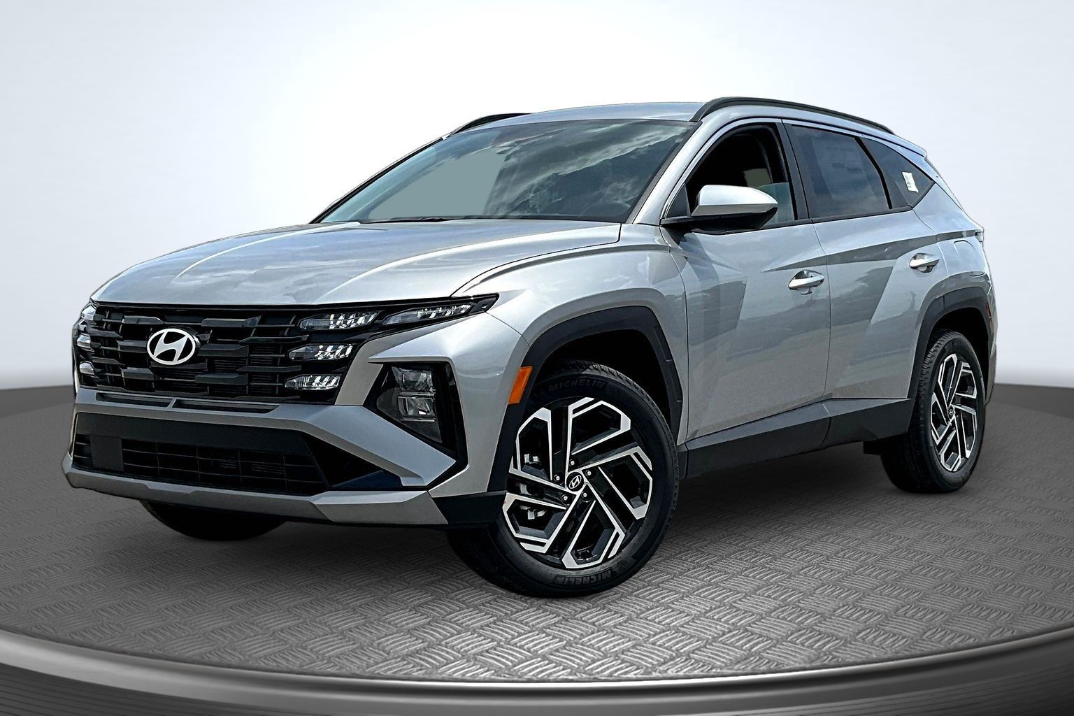 Shimmering Silver 2026 Hyundai Tucson SUV / Crossover All-Wheel Drive 8-Speed Automatic