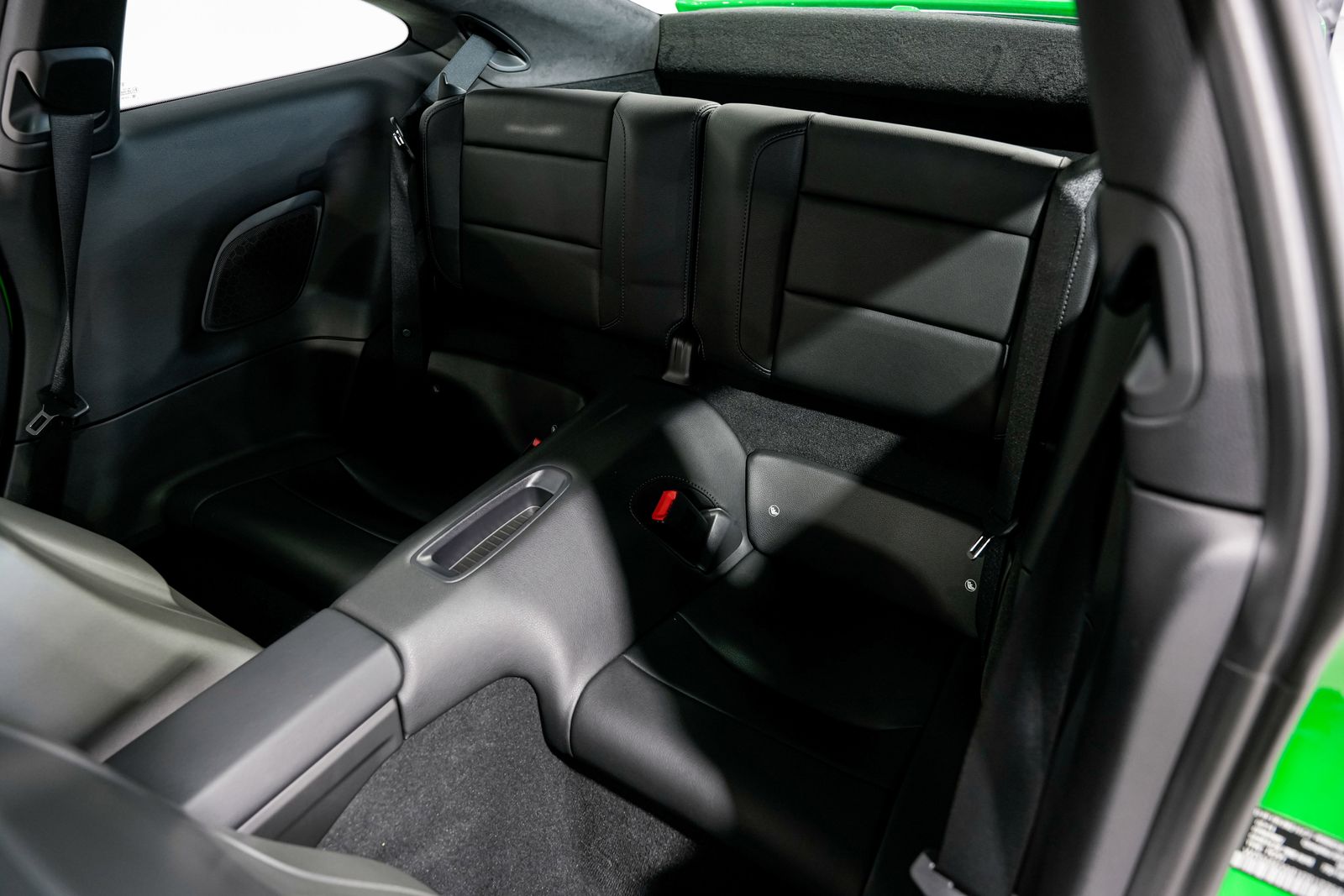 2014 Porsche 911 Carrera 4S — photo 23