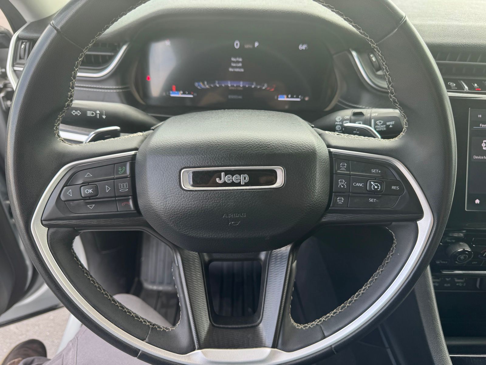 Used 2023 Jeep Grand Cherokee L SUV