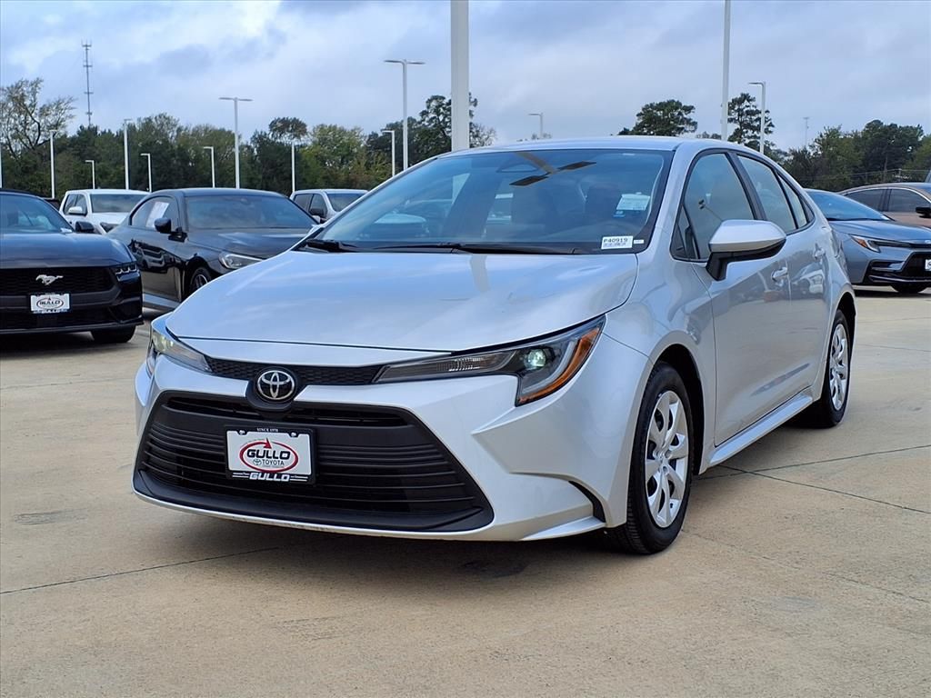 2025 Toyota Corolla LE  at Gullo Toyota