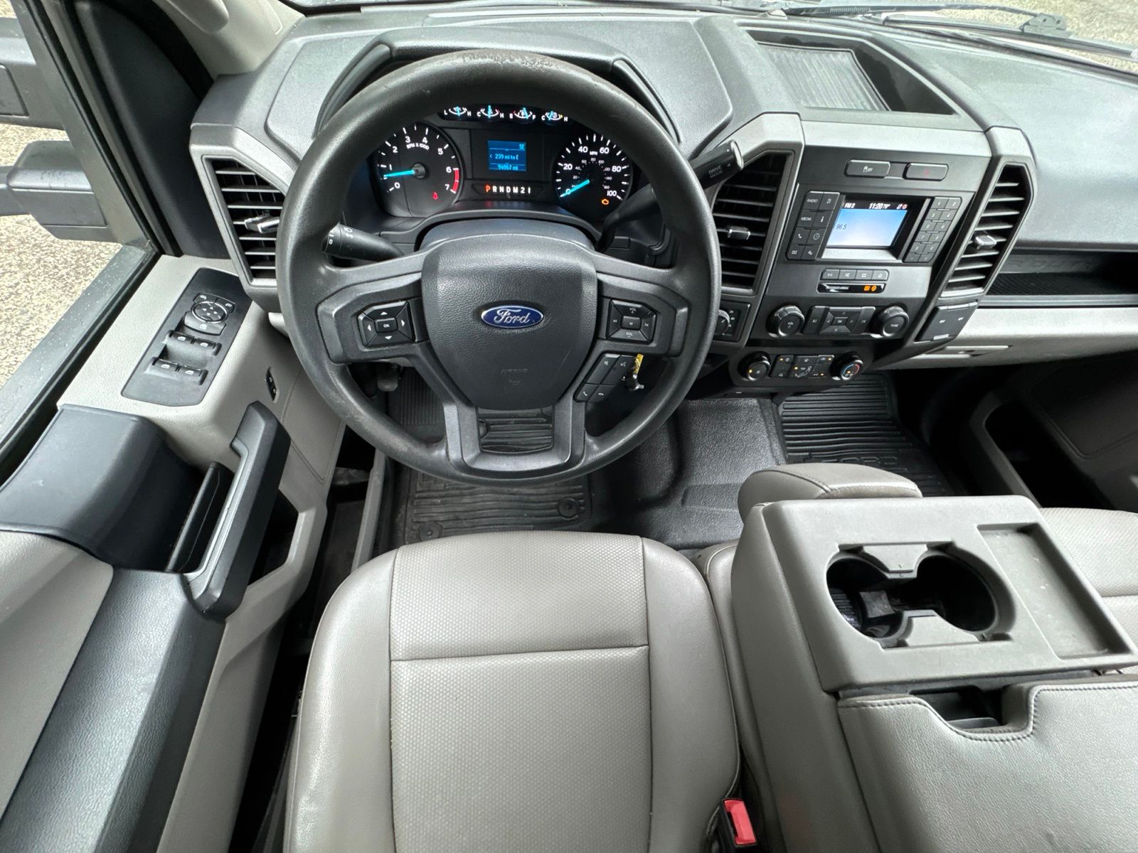 Used 2022 Oxford White Ford XL image 13