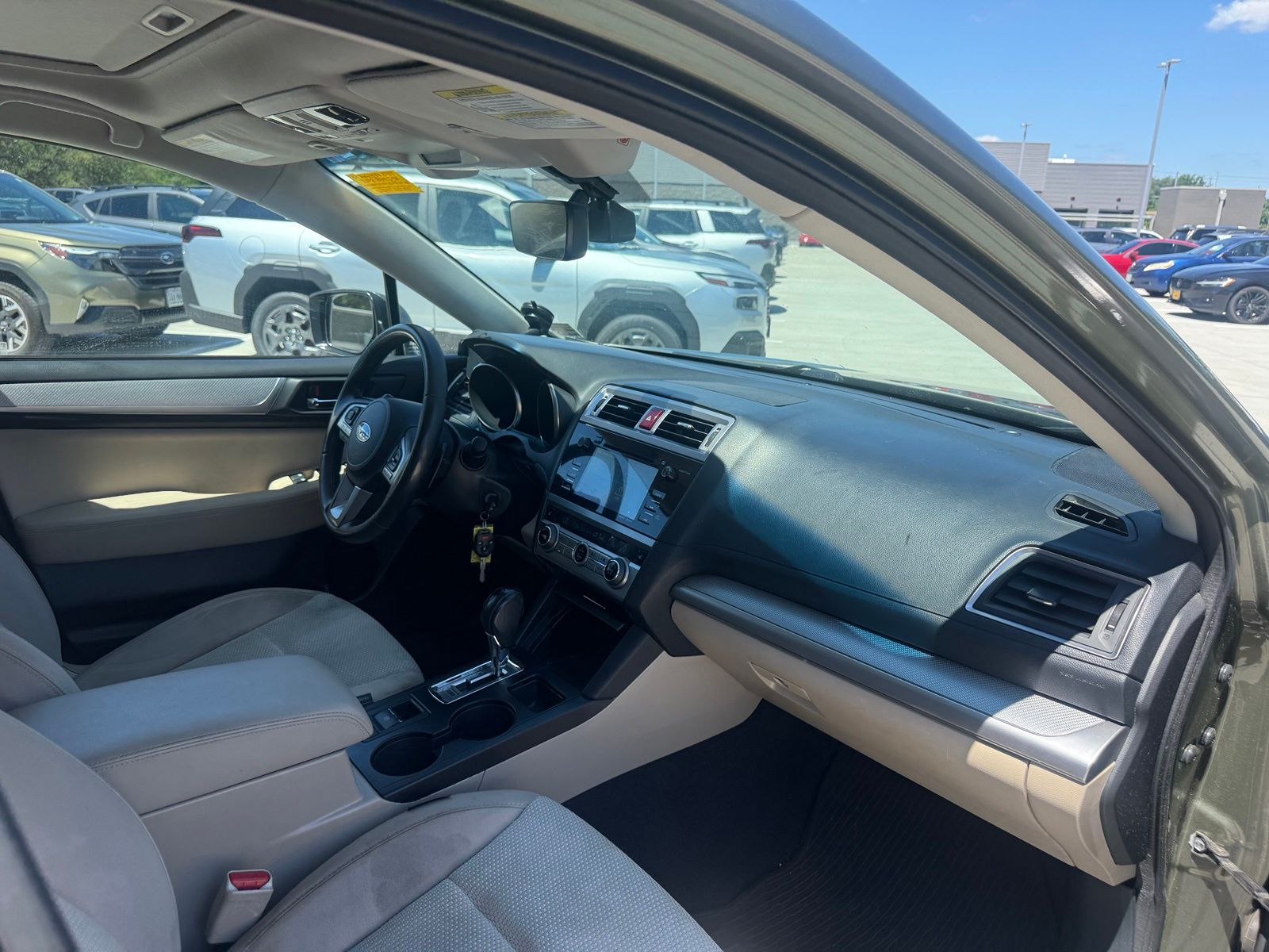Used 2017 Green Subaru 2.5i Premium image 32