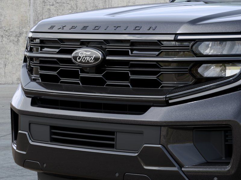 New 2027 Dark Matter Gray Metallic Ford Platinum image 17