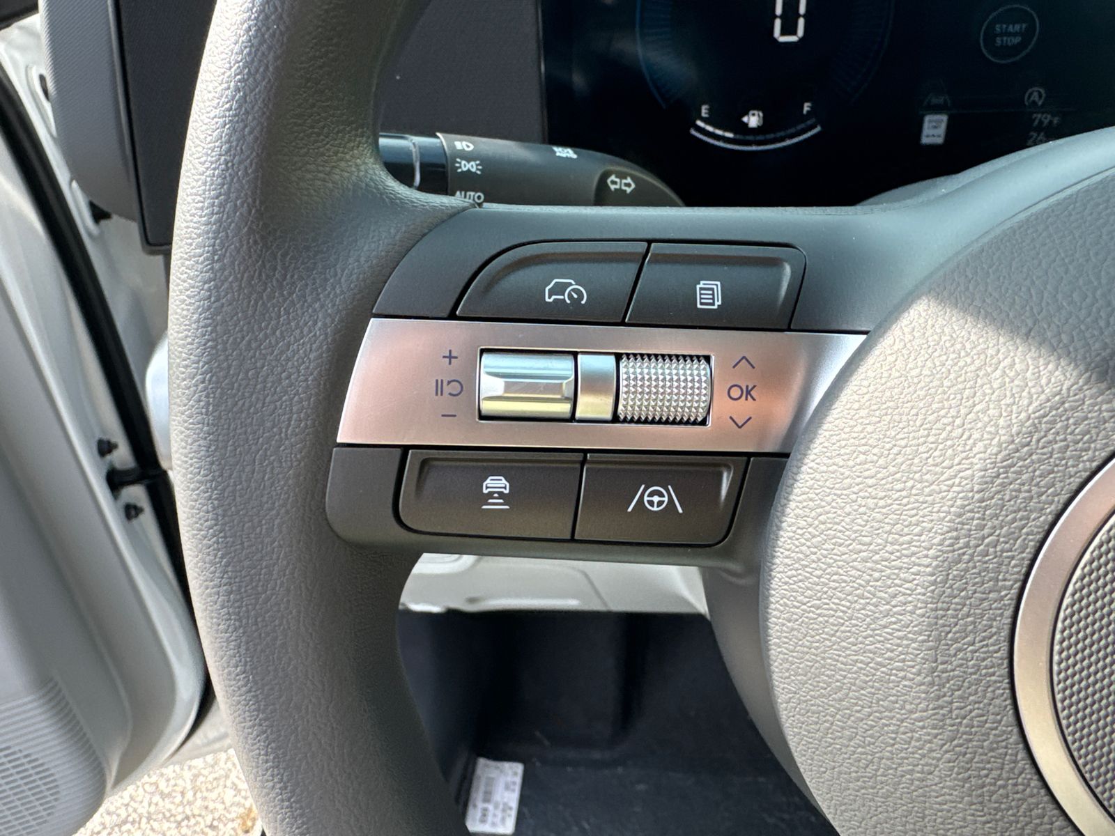 Certified Used 2026 White Hyundai SE image 25