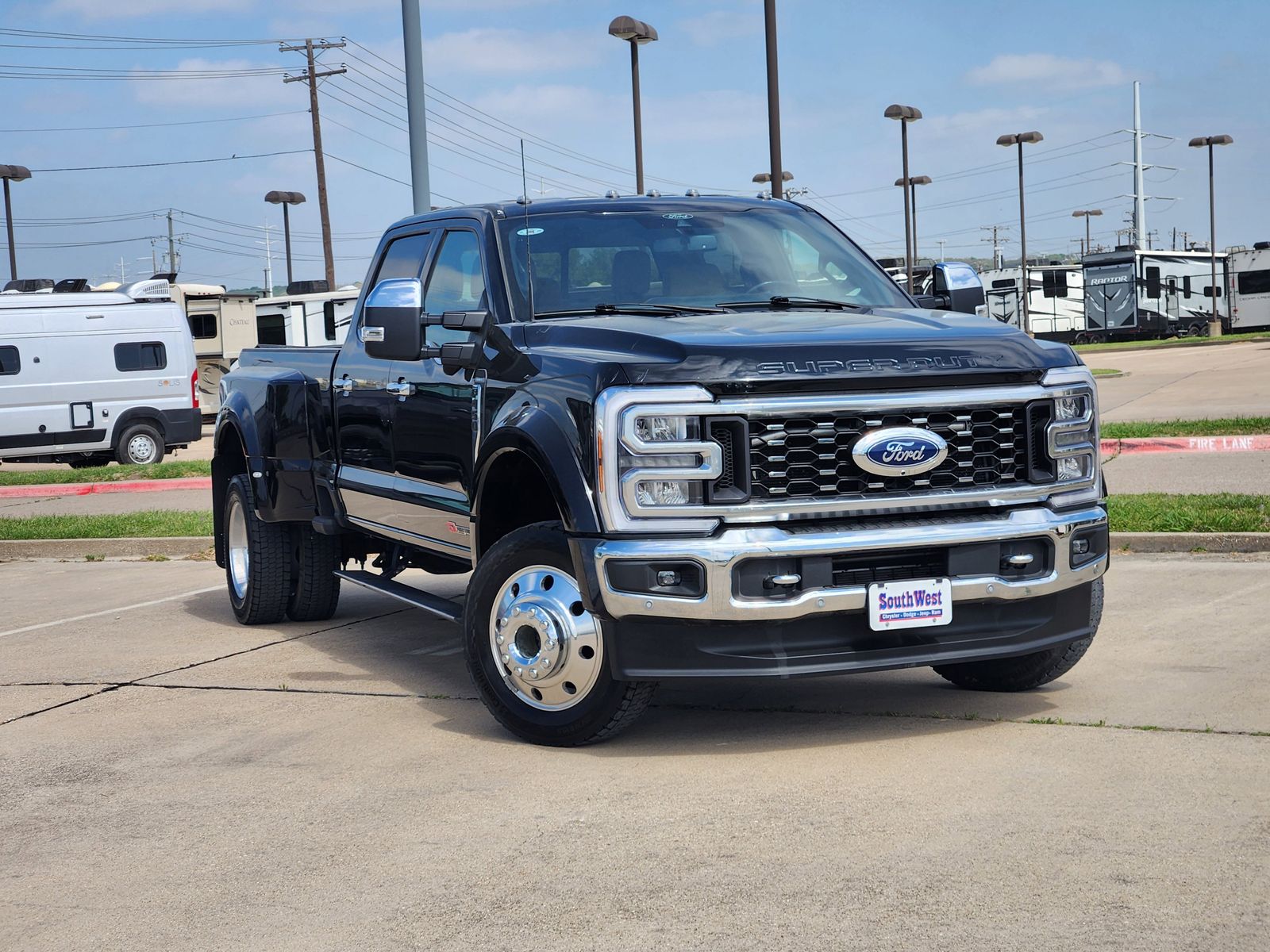 2024 Ford F-450 Super Duty Lariat Crew Cab LB DRW 4WD