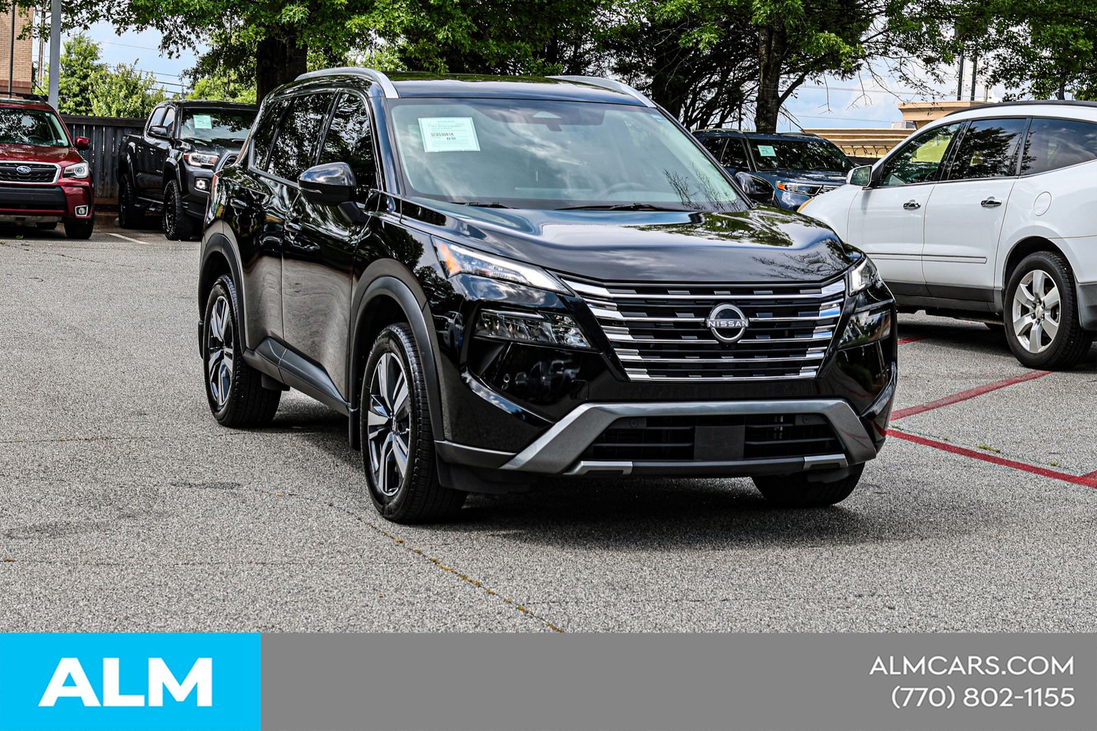Used 2025 Black Nissan SL image 5