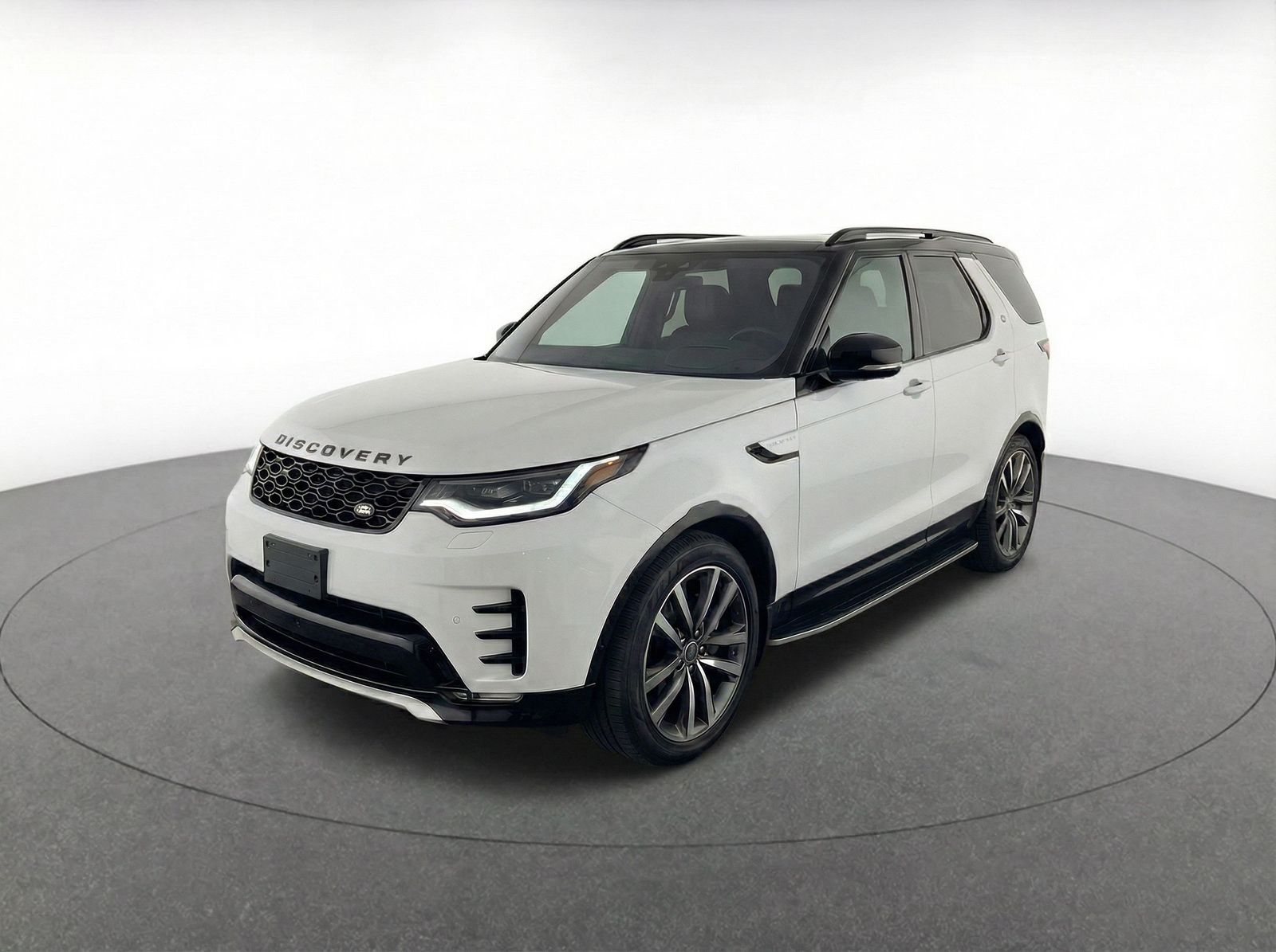 2024 Land Rover Discovery P300 Dynamic SE AWD