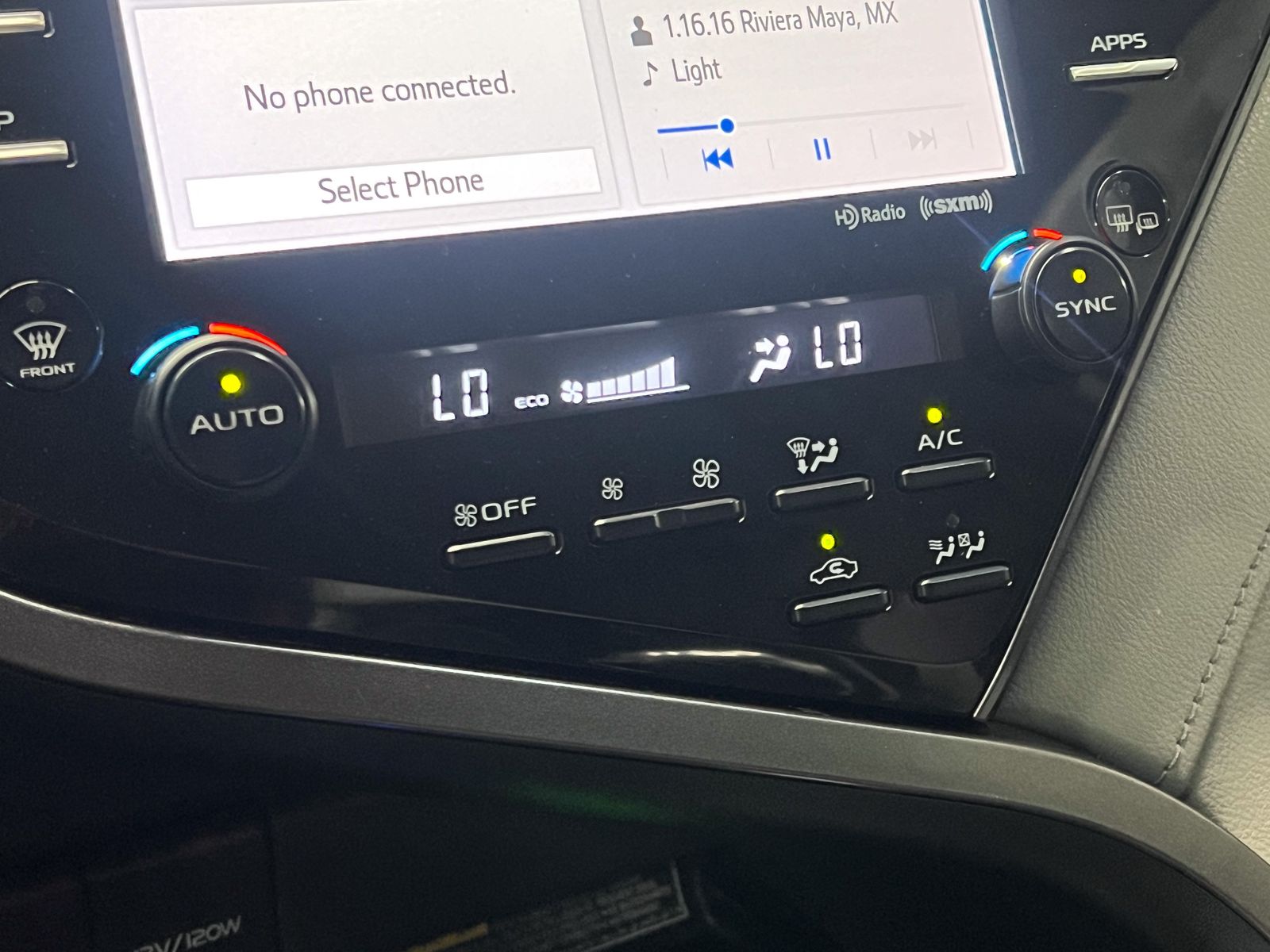 used 2020 Toyota Camry Hybrid car, priced at $24,688