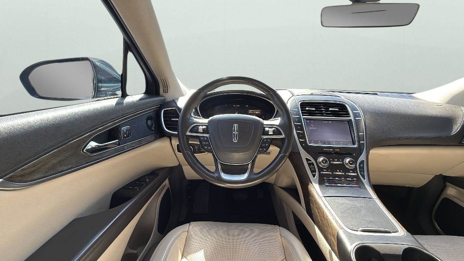 Used Car 2019 Lincoln Nautilus  Reserve For Sale Under $20,000 In Austin, Texas