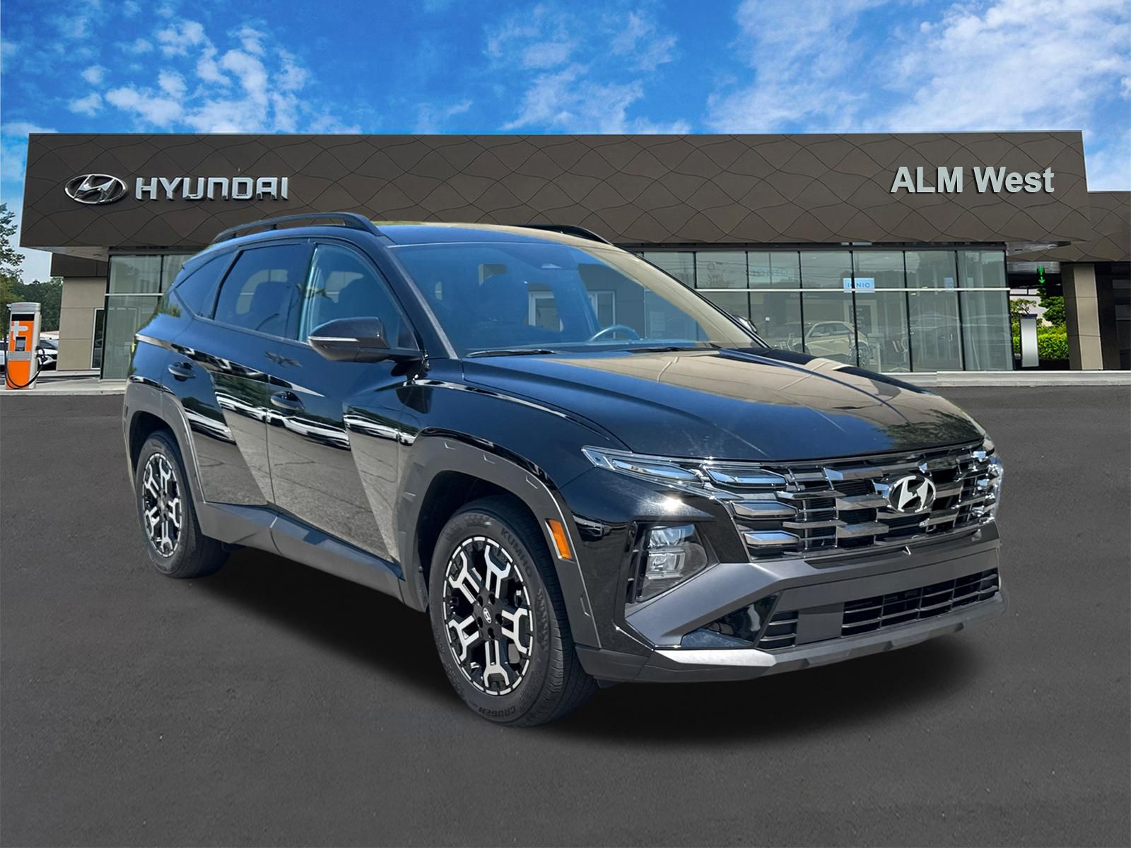 Used 2025 Black Hyundai XRT image 3