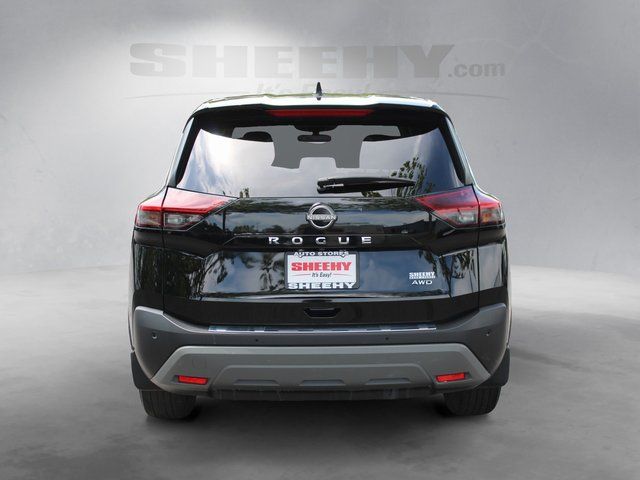 Used 2023 Black Nissan S image 4