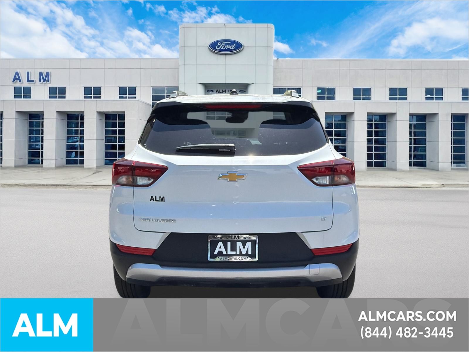 Used 2026 White Chevrolet LT image 6