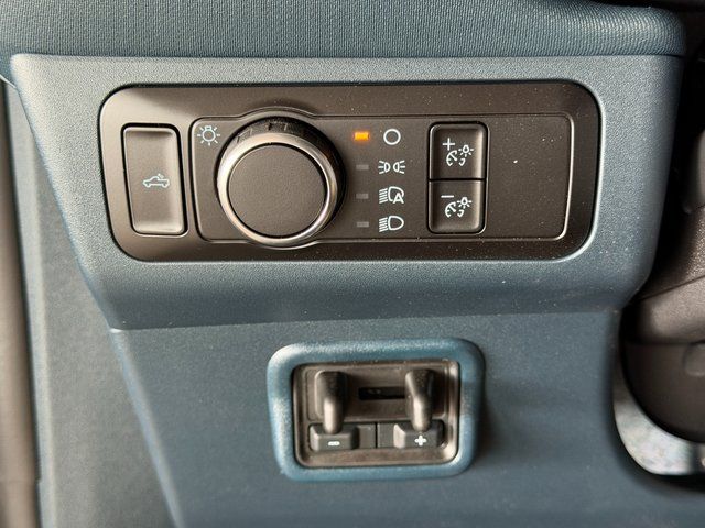 New 2026 Azure Gray Metallic Tri-Coat Ford Lariat image 35