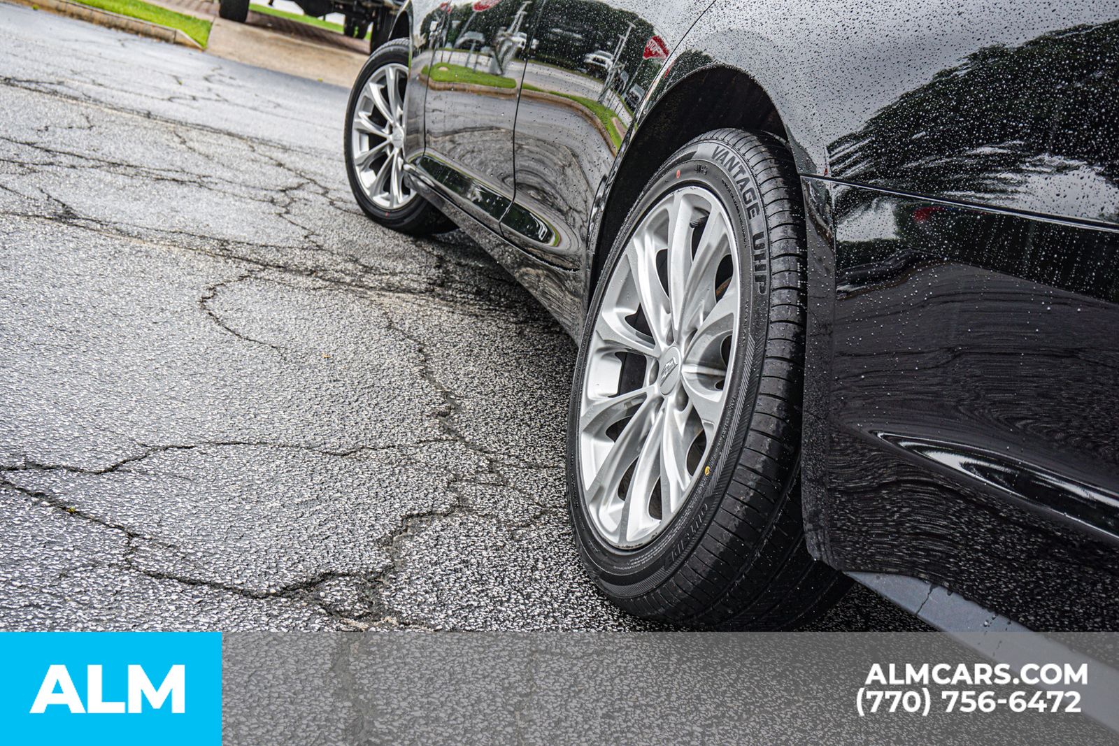 Used 2021 Black Cadillac Premium Luxury image 14