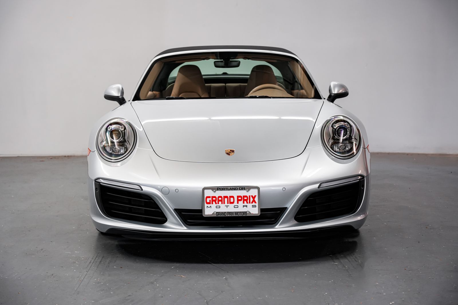 2017 Porsche 911 Targa 4 — photo 5
