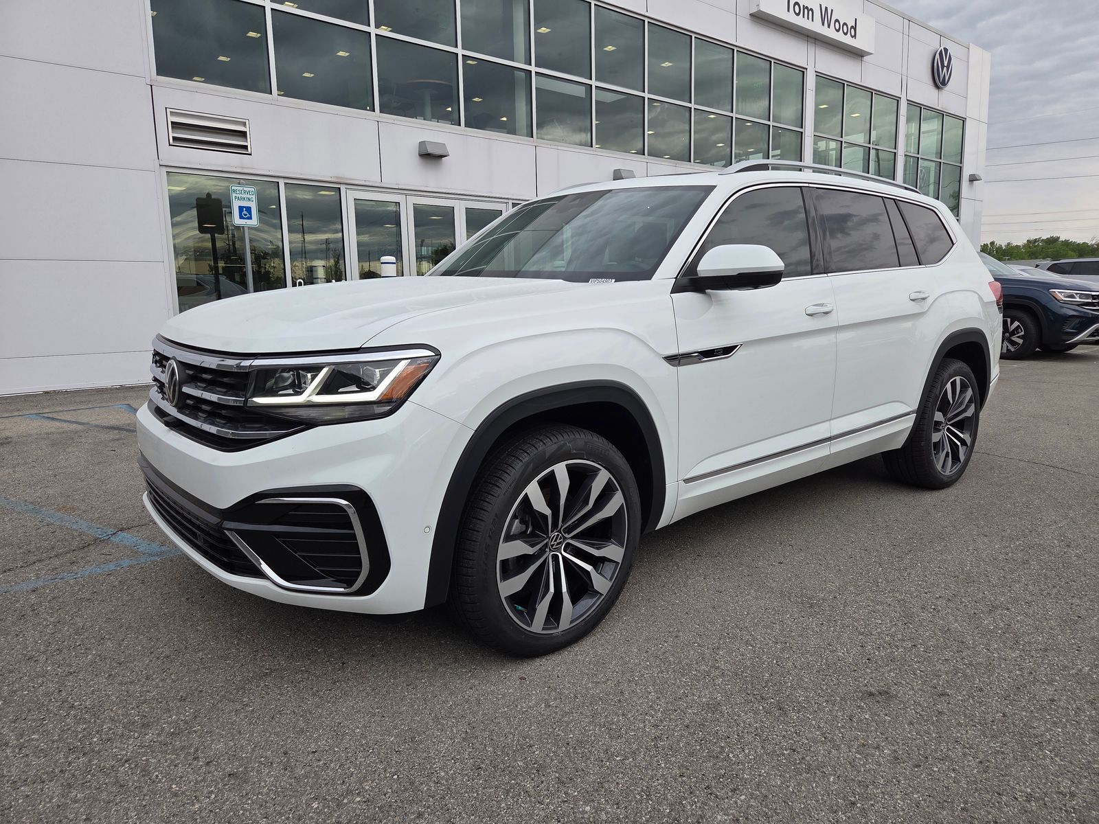 used 2022 Volkswagen Atlas car, priced at $32,750