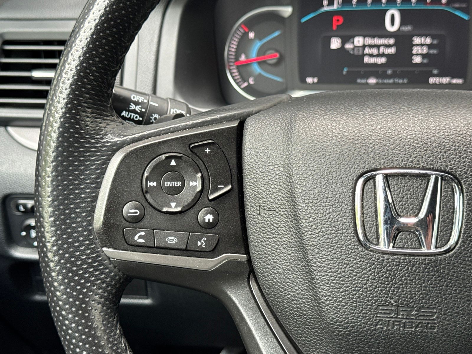 Used 2020 Obsidian Blue Pearl Honda EX-L image 18