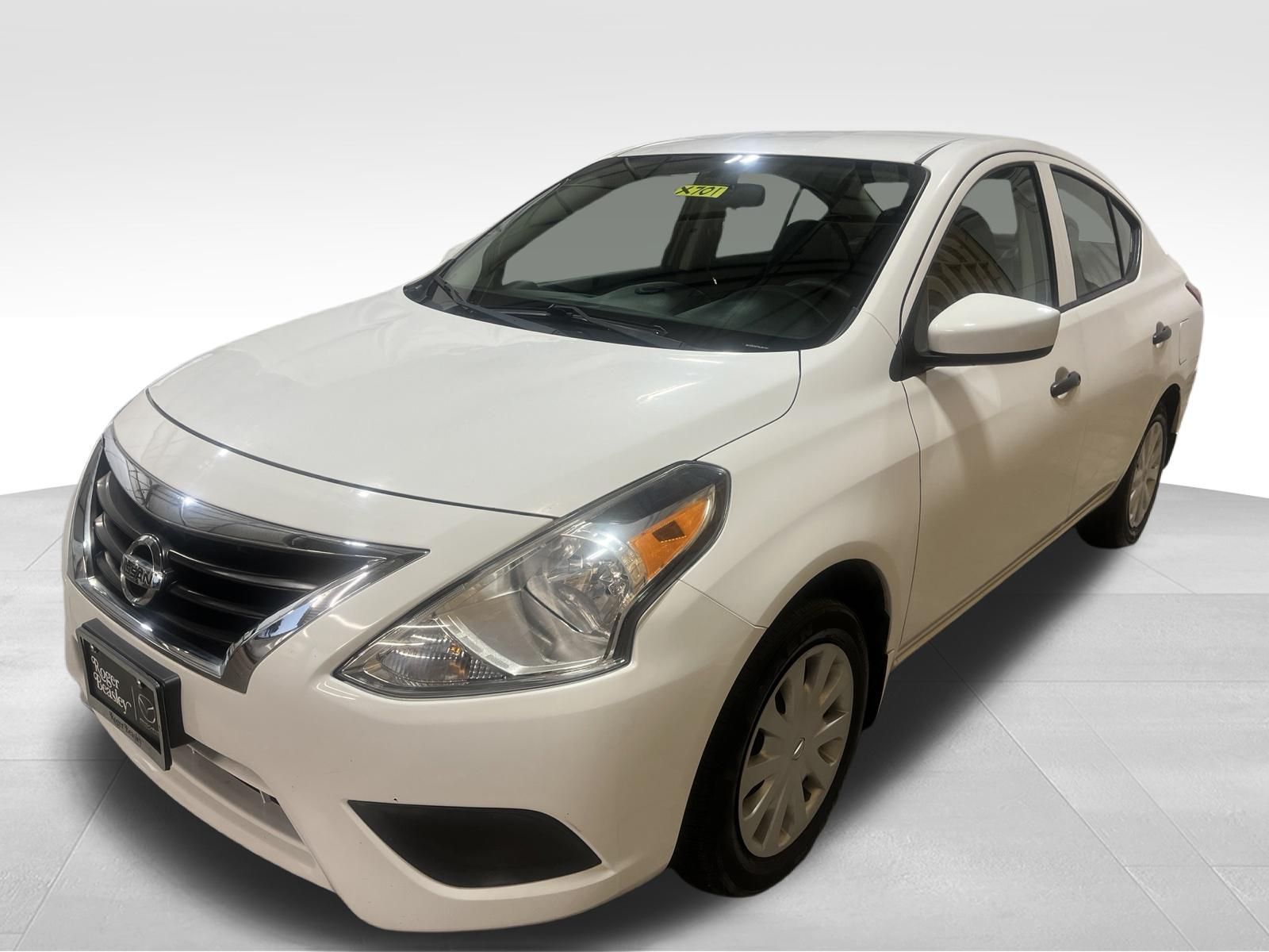 Used Car 2017 Nissan Versa  1.6 S Plus For Sale Under $10,000 In Austin, Texas