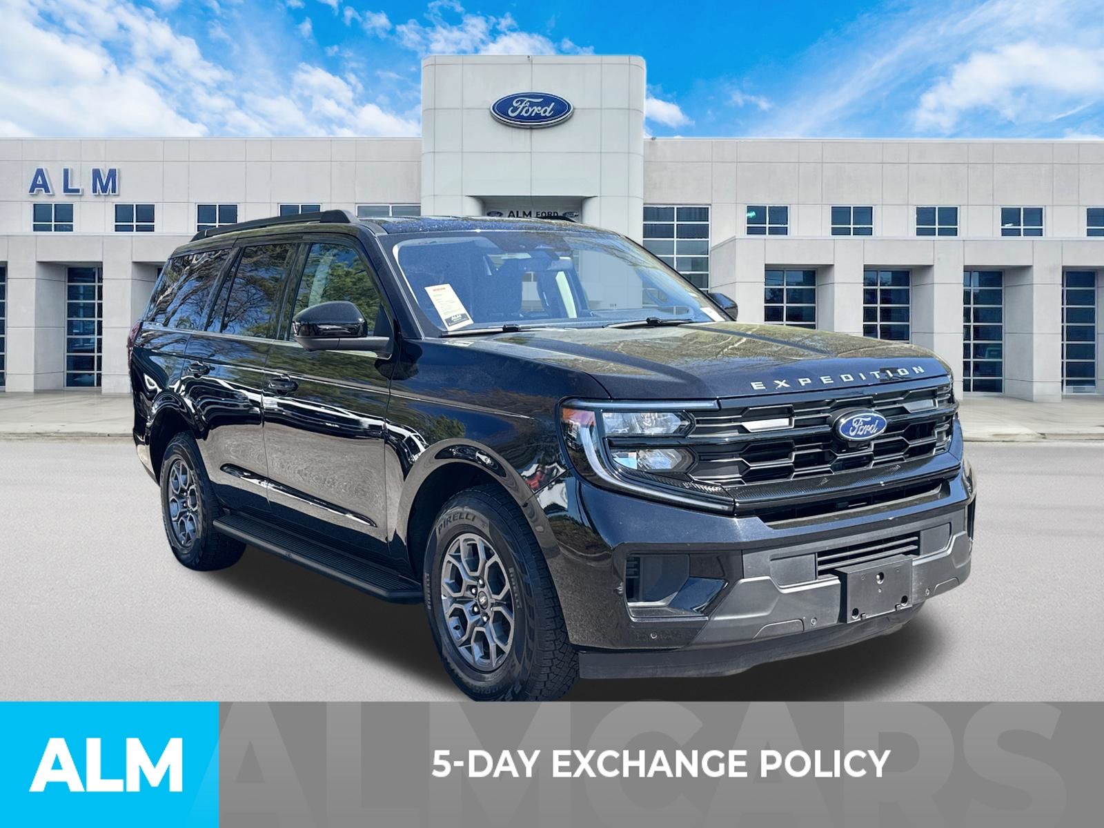 Used 2025 Black Ford Active image 3