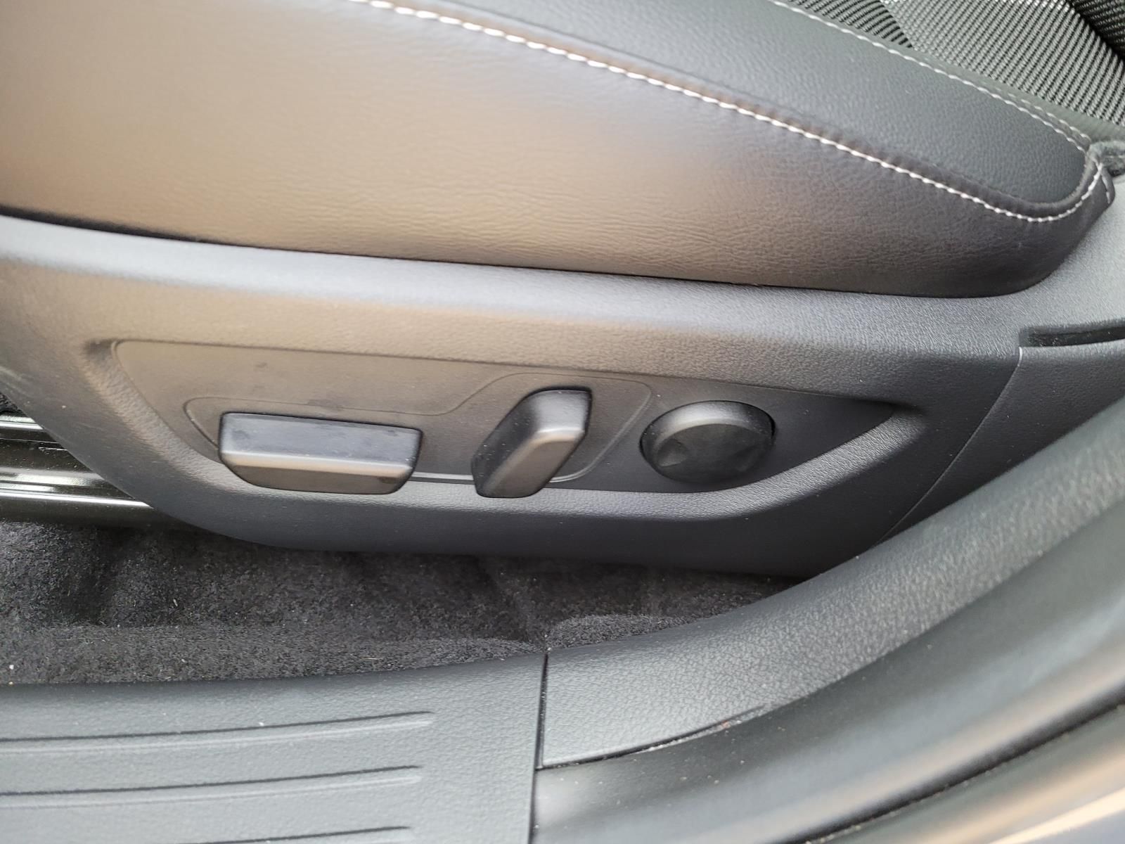 used 2025 Mazda CX-50 car, priced at $32,300