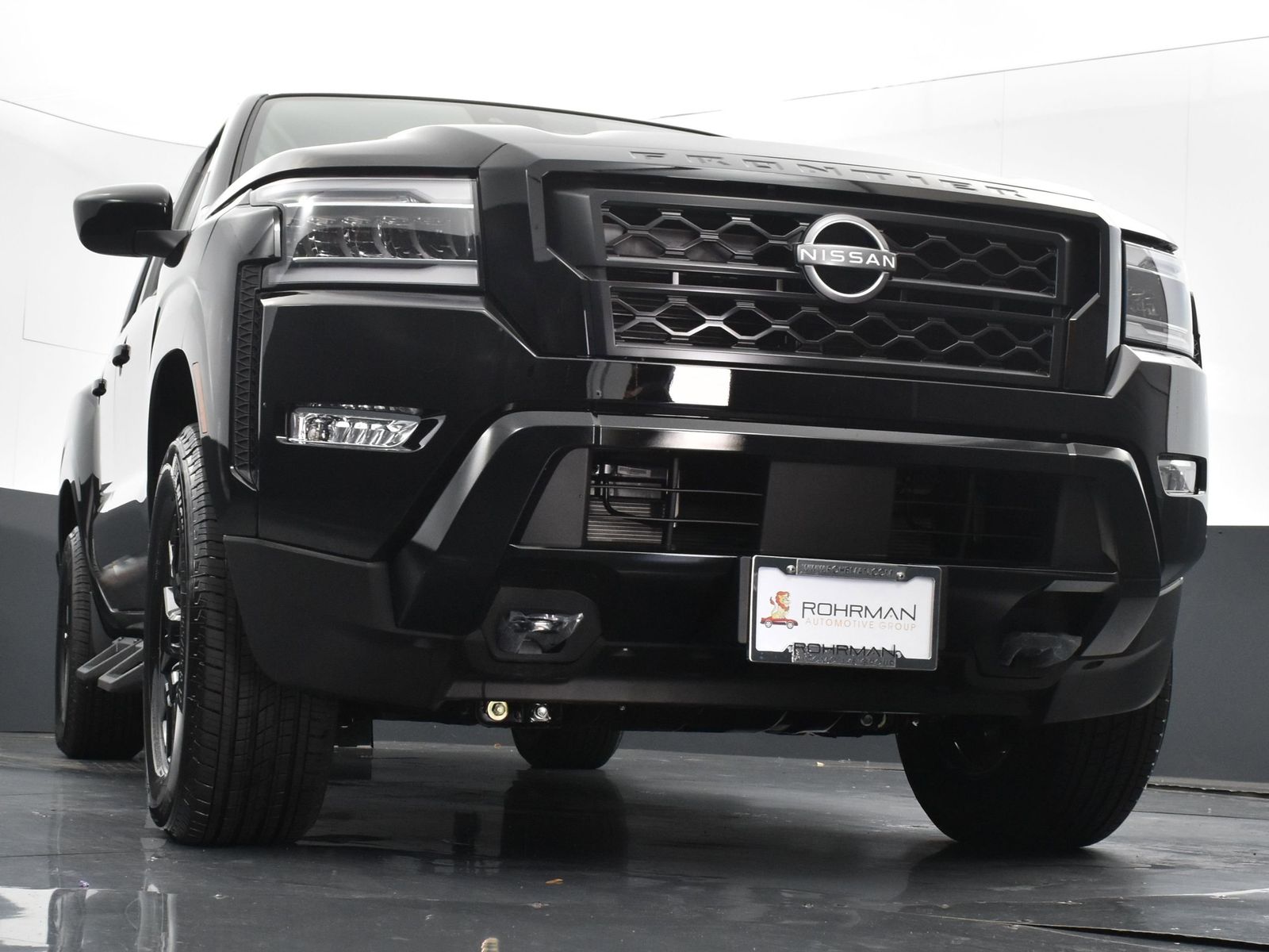 2023 Nissan Frontier SV 33