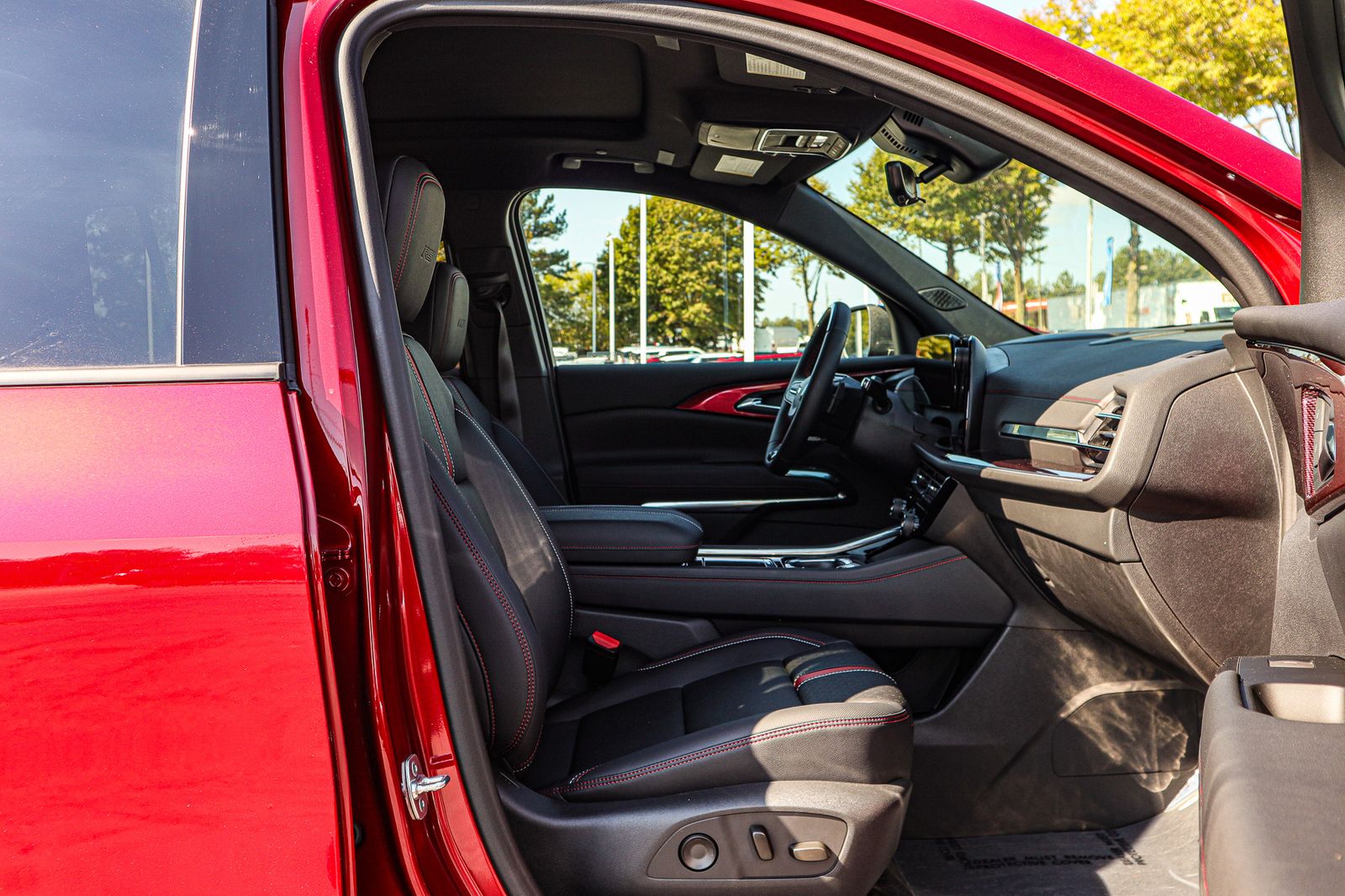 2024 Chevrolet Traverse RS 30