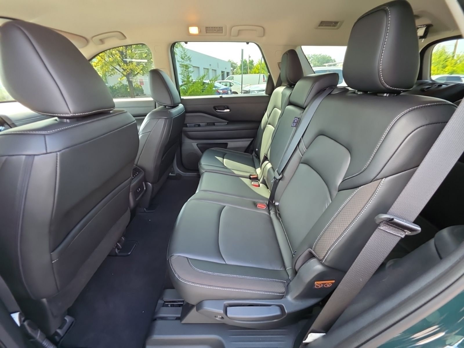 Used 2024 Black Nissan SL image 17