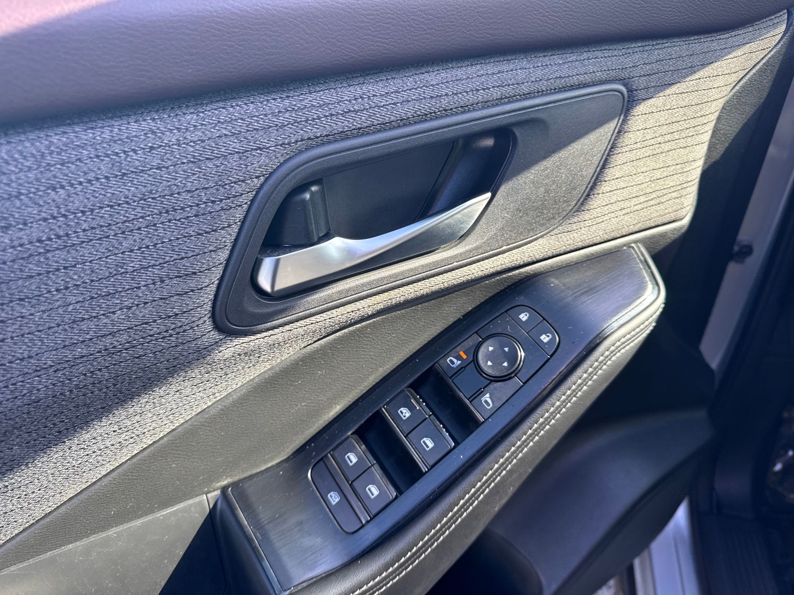 Used 2023 Nissan Rogue SV 4D Sport Utility