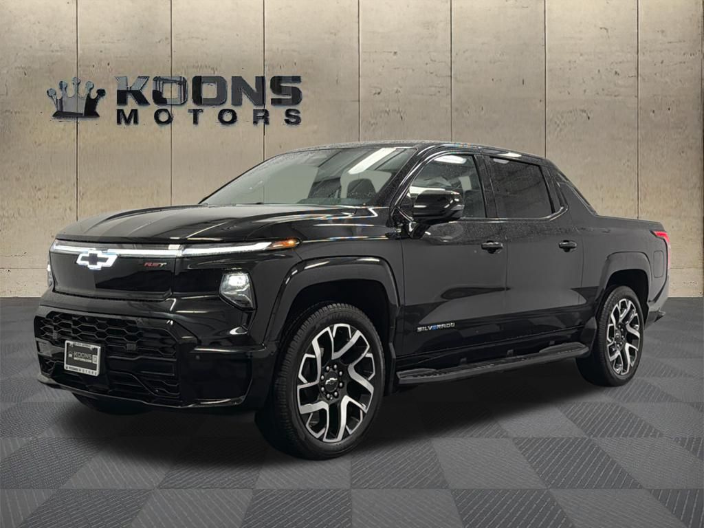 Black 2025 Chevrolet Silverado EV RST Crew Cab (Extended Range) e4WD Pickup Truck All-Wheel Drive 1-Speed Automatic