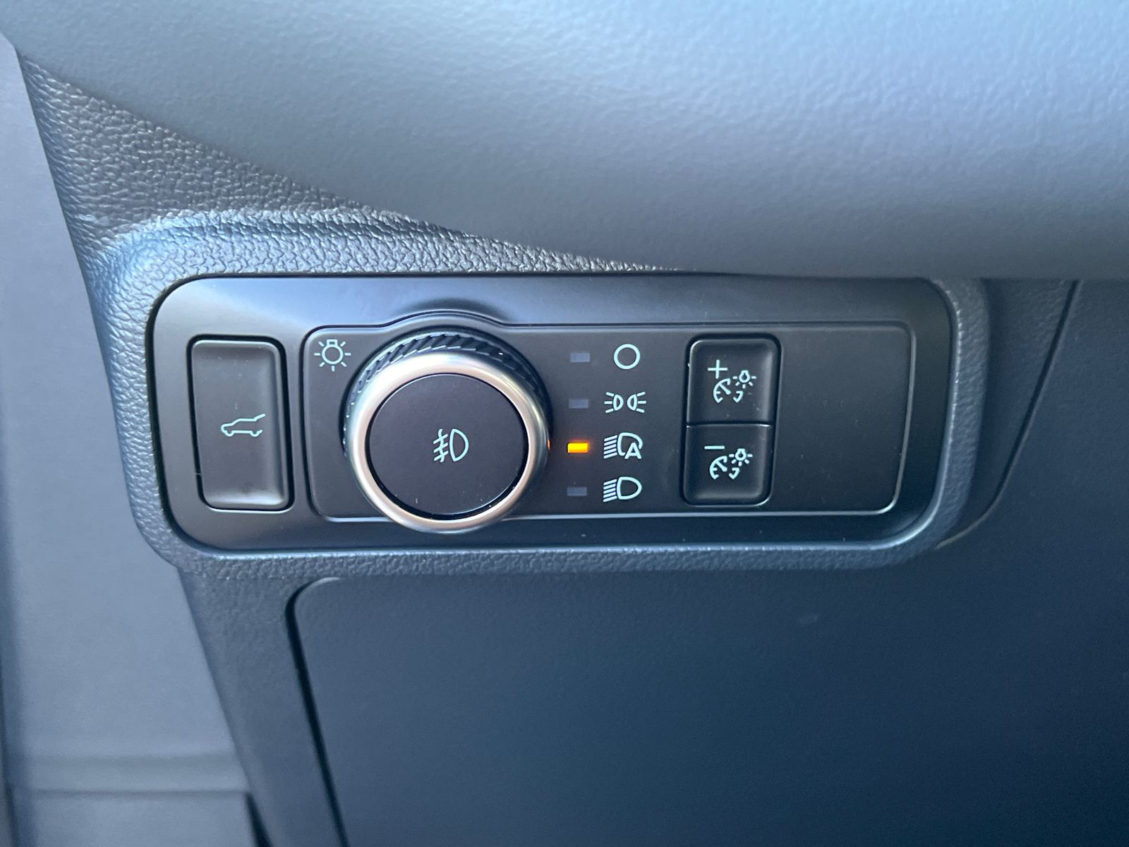 New 2026 Carbonized Gray Metallic Ford Active image 24