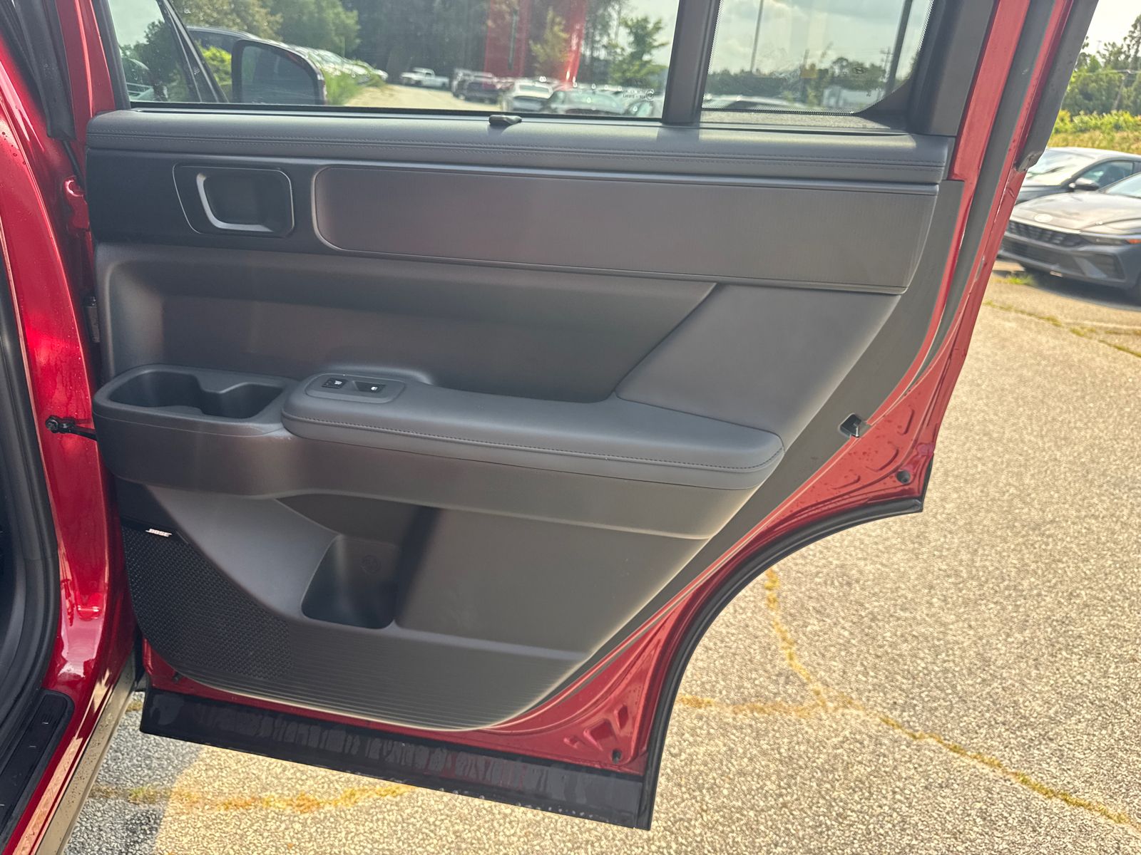 Used 2025 Red Hyundai Calligraphy image 16