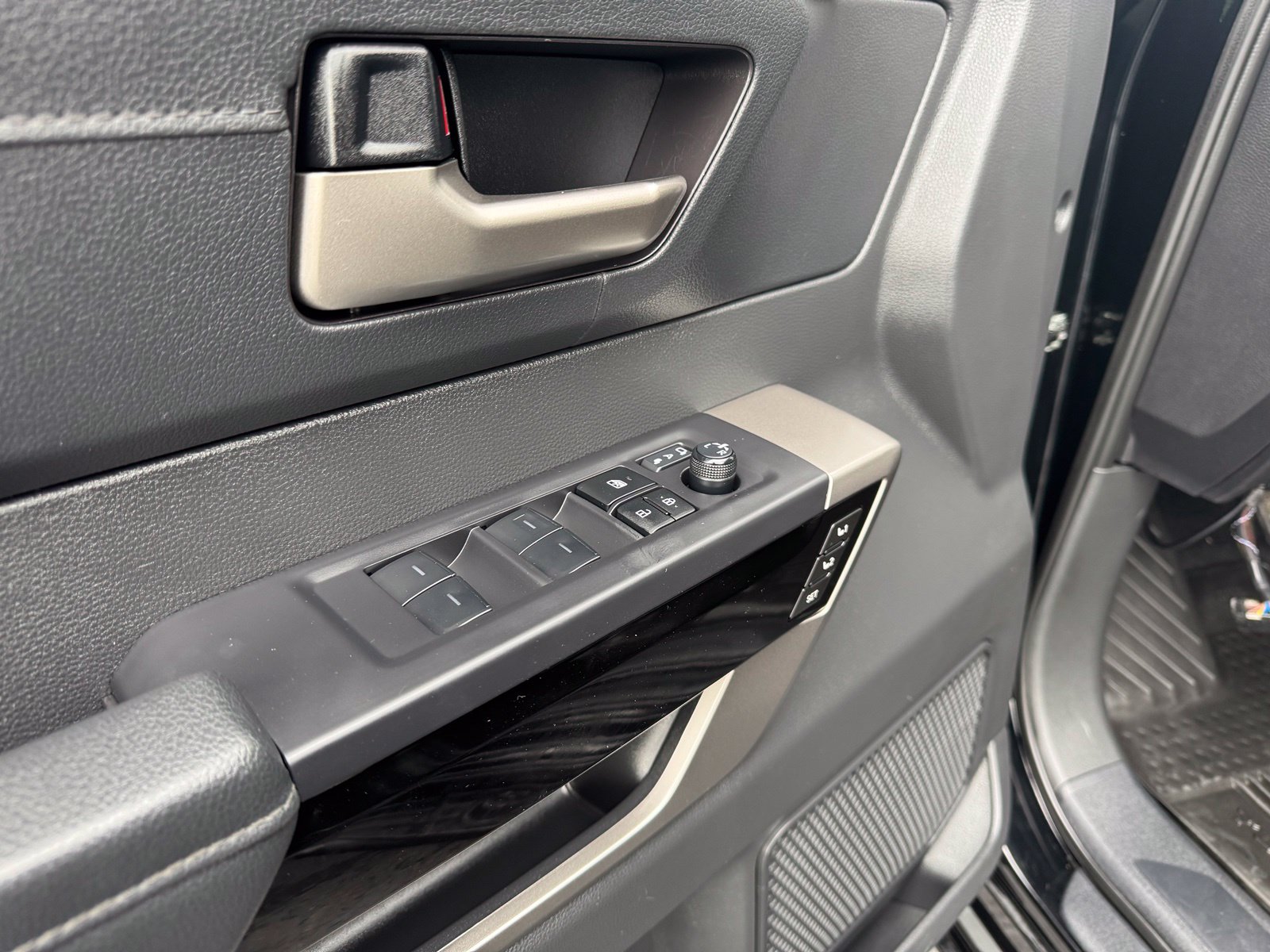 Used 2024 Toyota Tundra Truck