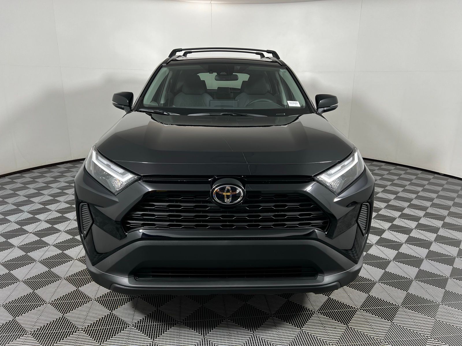 Thumbnail: 2025 Toyota RAV4 - 2