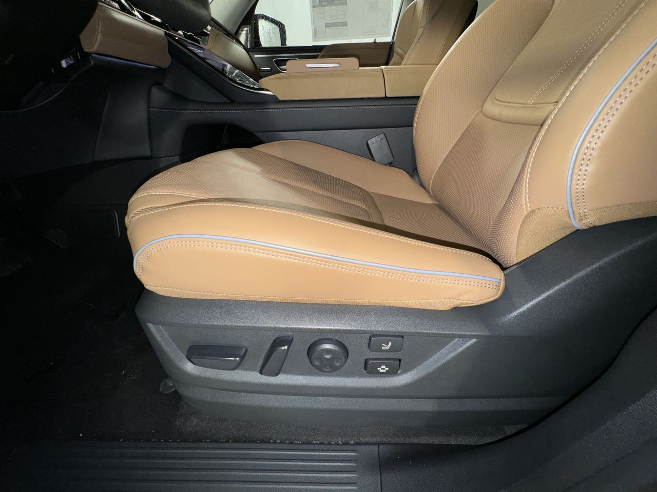 2025 Infiniti QX80 Sensory photo 15