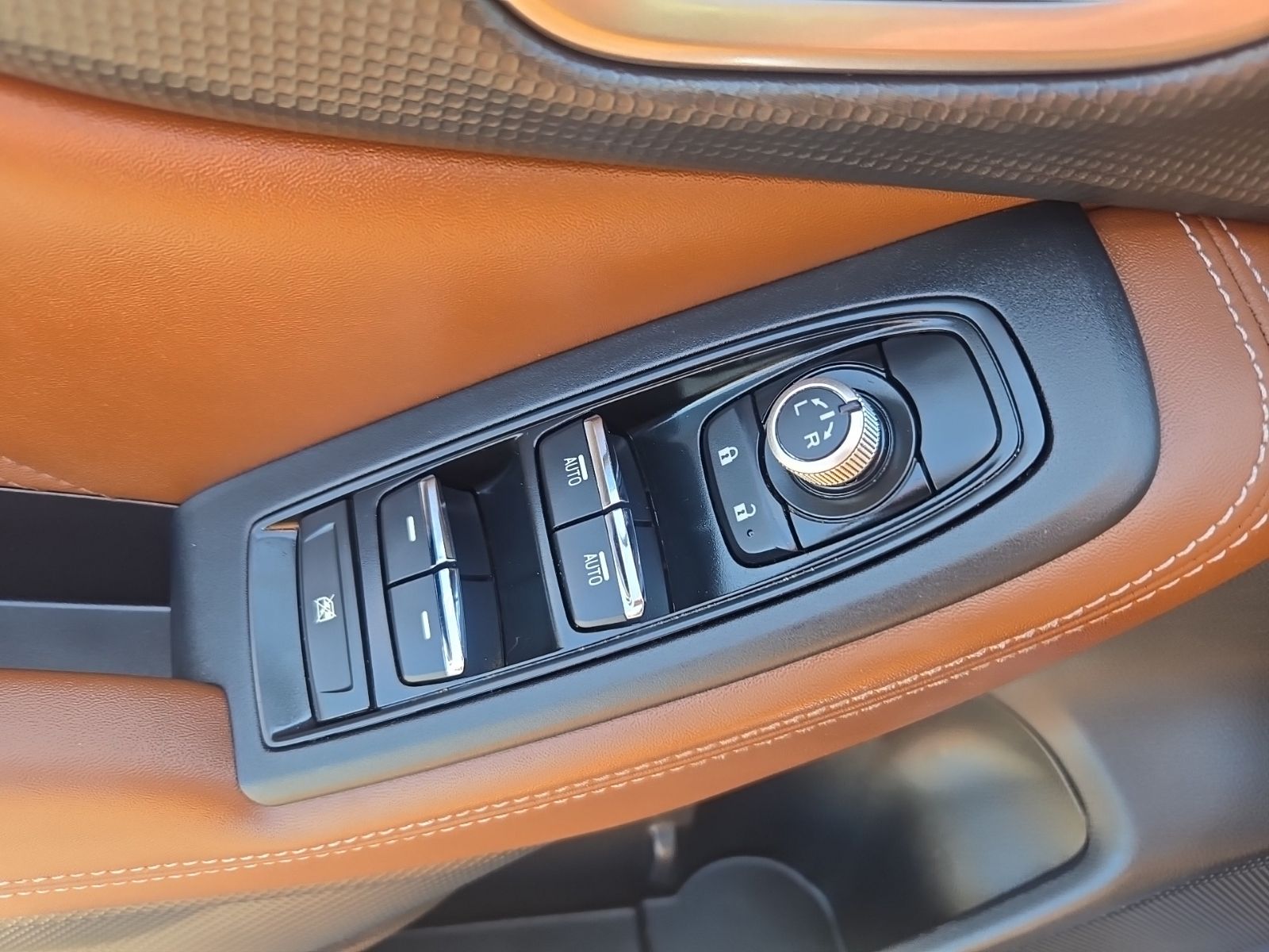 Used 2019 Blue Subaru Touring image 44