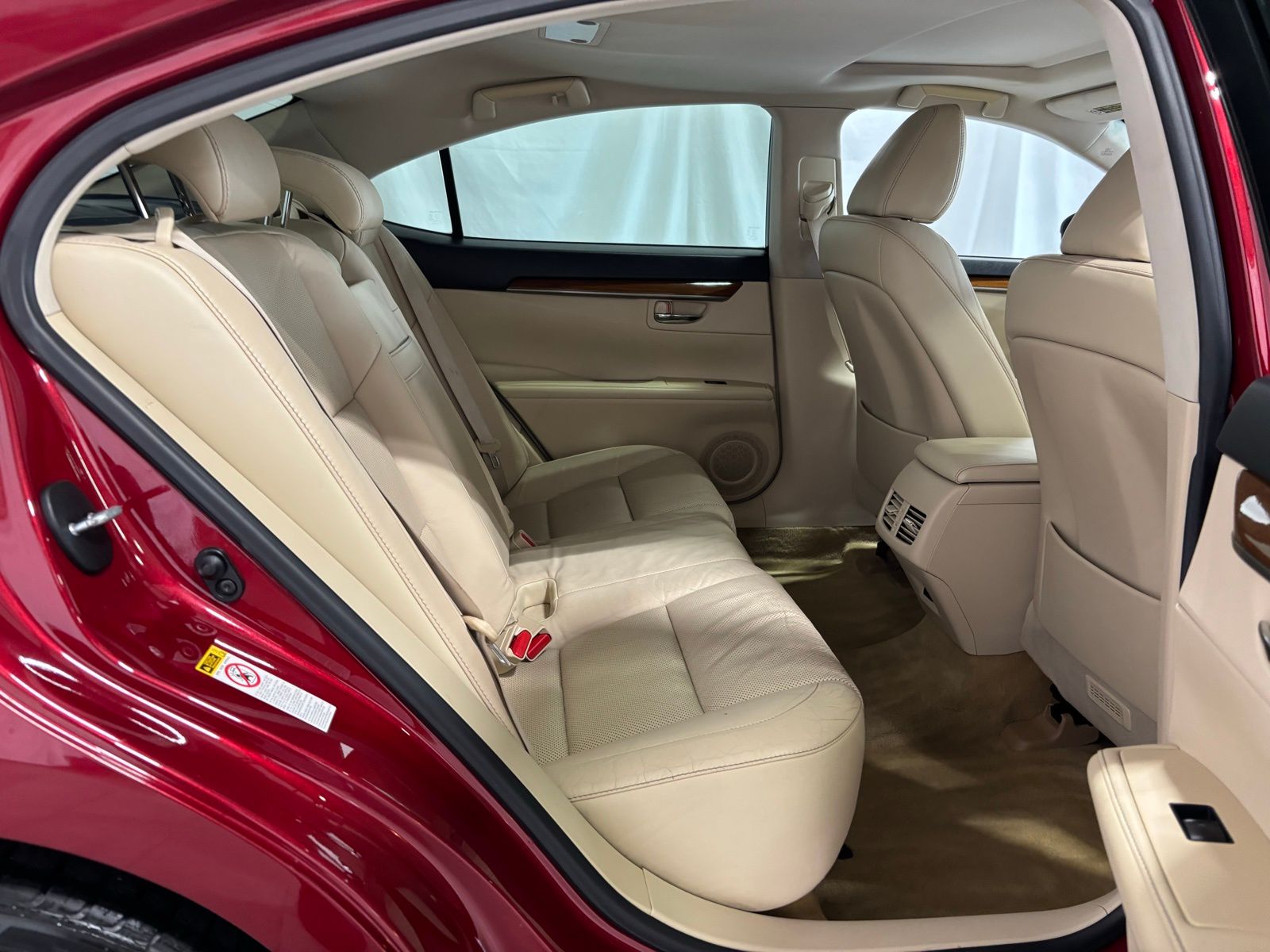 Used Car 2013 Lexus Es  300h For Sale Under $15,000 In Austin, Texas