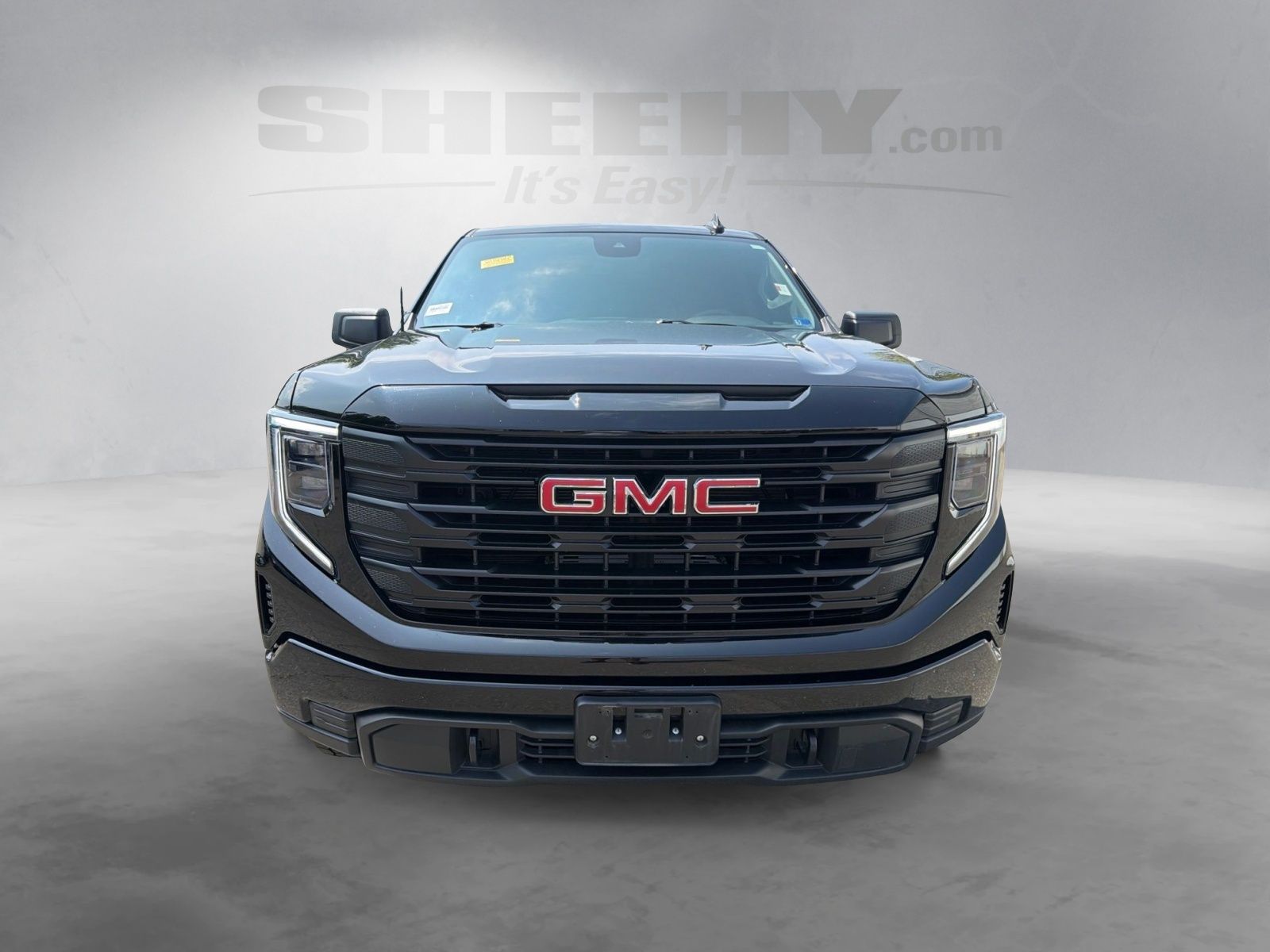Used 2024 Onyx Black GMC Pro image 17