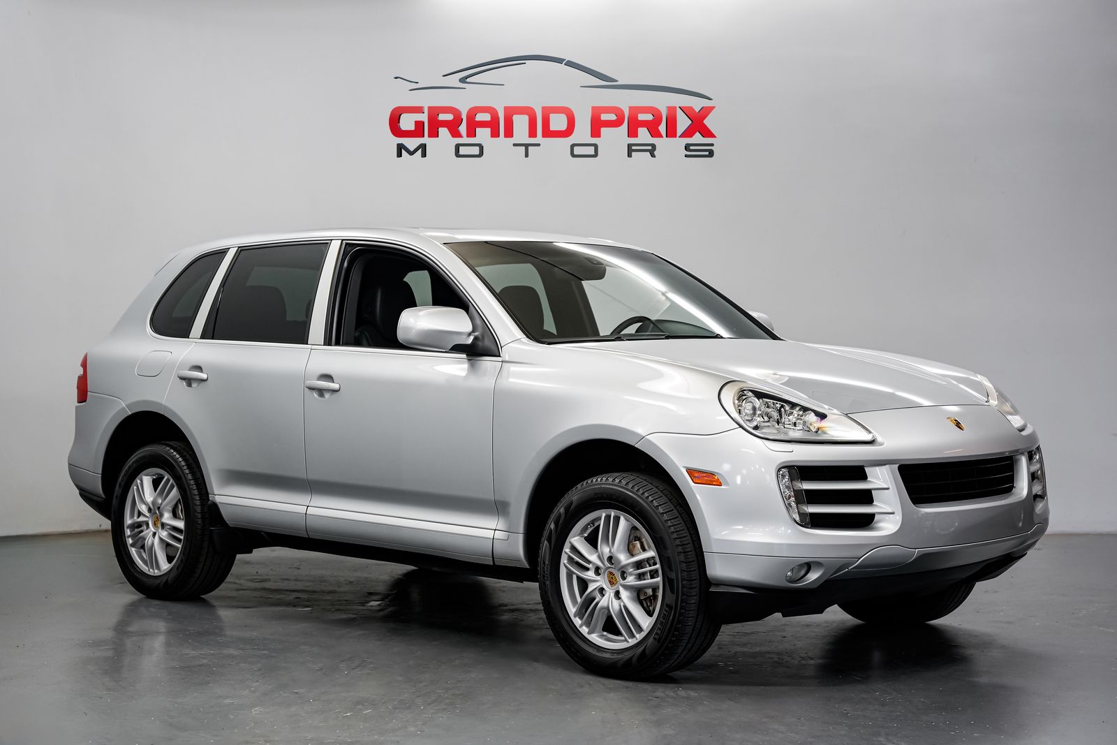 Crystal Silver Metallic 2008 Porsche Cayenne S AWD SUV / Crossover All-Wheel Drive 6-Speed Automatic