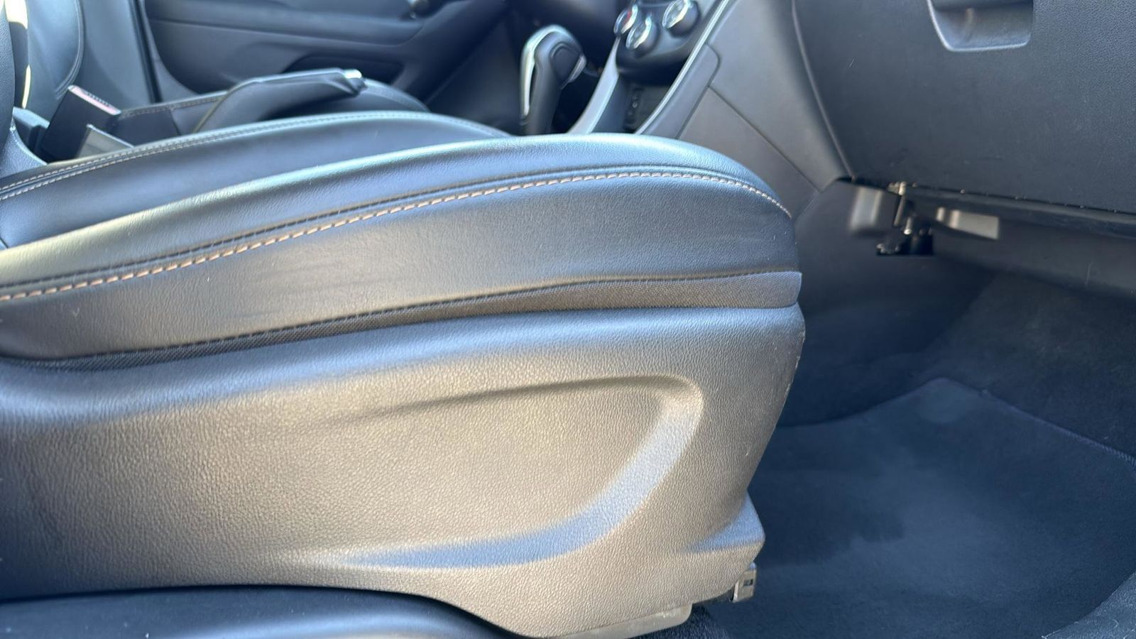 Used Car 2020 Chevrolet Trax  Lt For Sale Under $12,000 In Austin, Texas