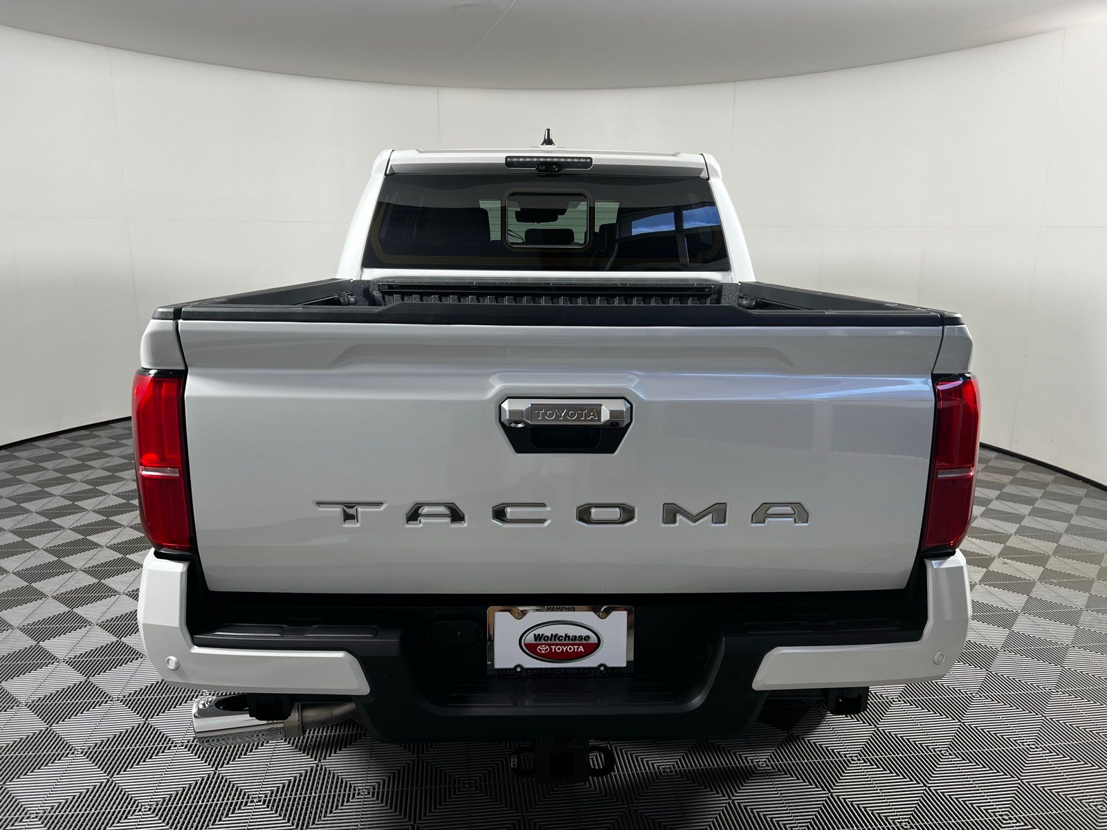 Thumbnail: 2025 Toyota Tacoma - 6