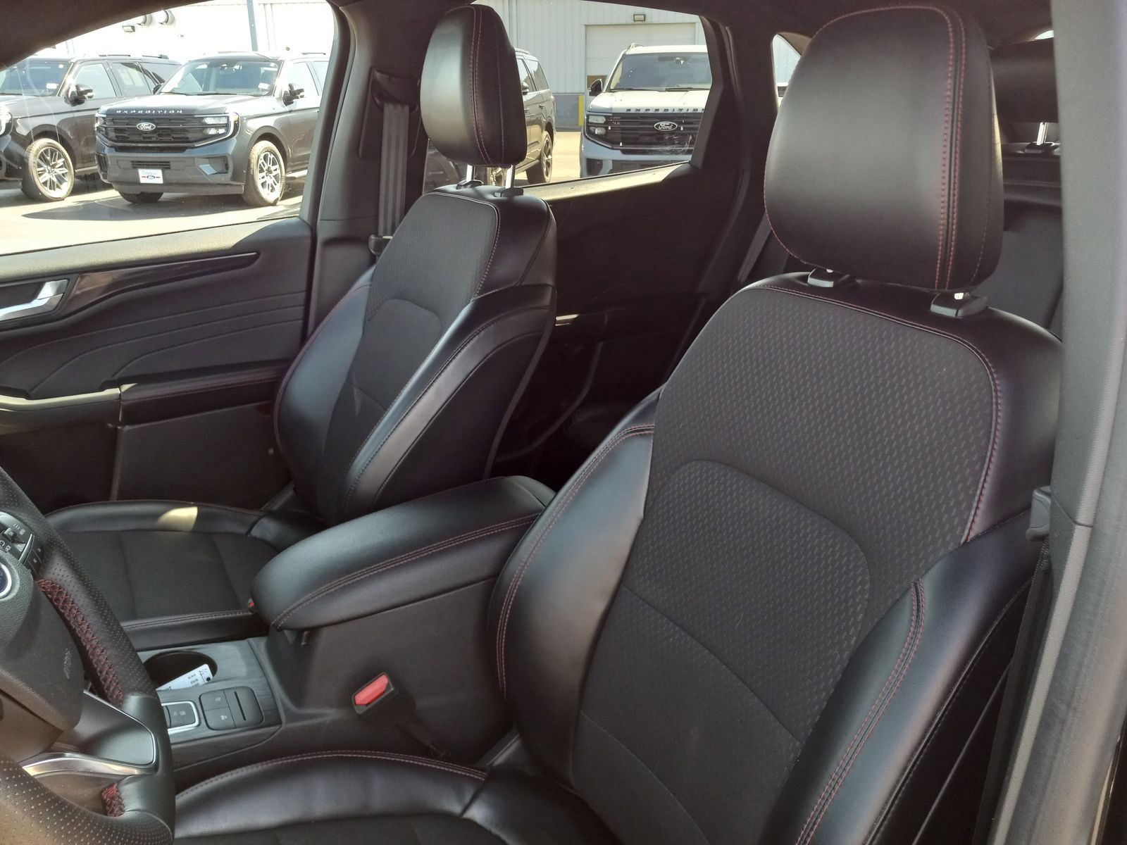 2024 Ford Escape image 14