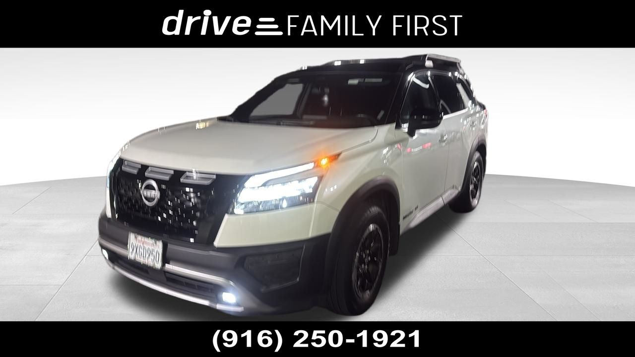 2024 Nissan Pathfinder Rock Creek 4WD
