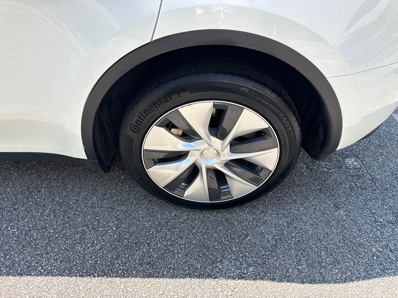 Used 2023 White Tesla Long Range image 20