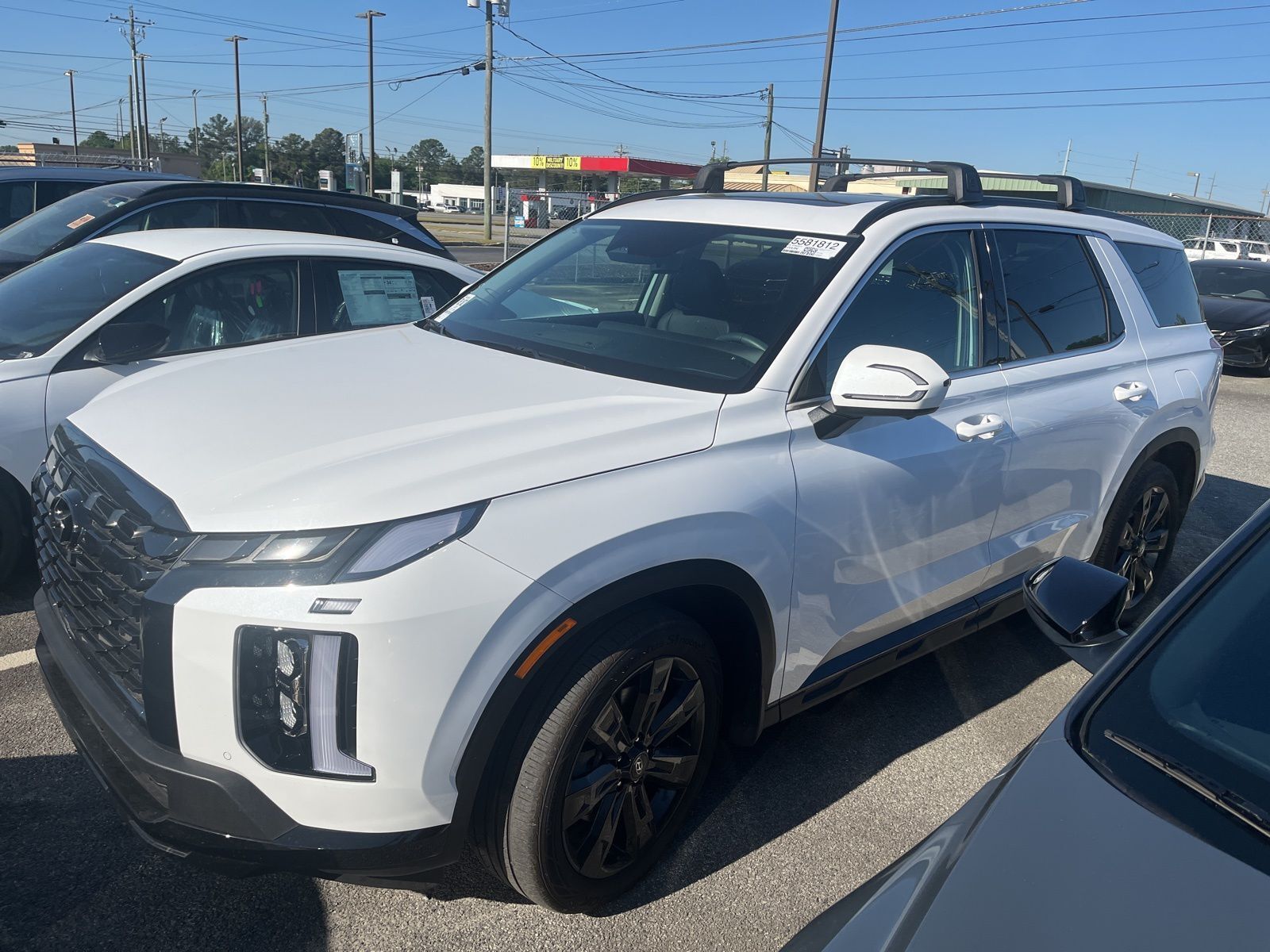 Used 2025 White Hyundai XRT image 2