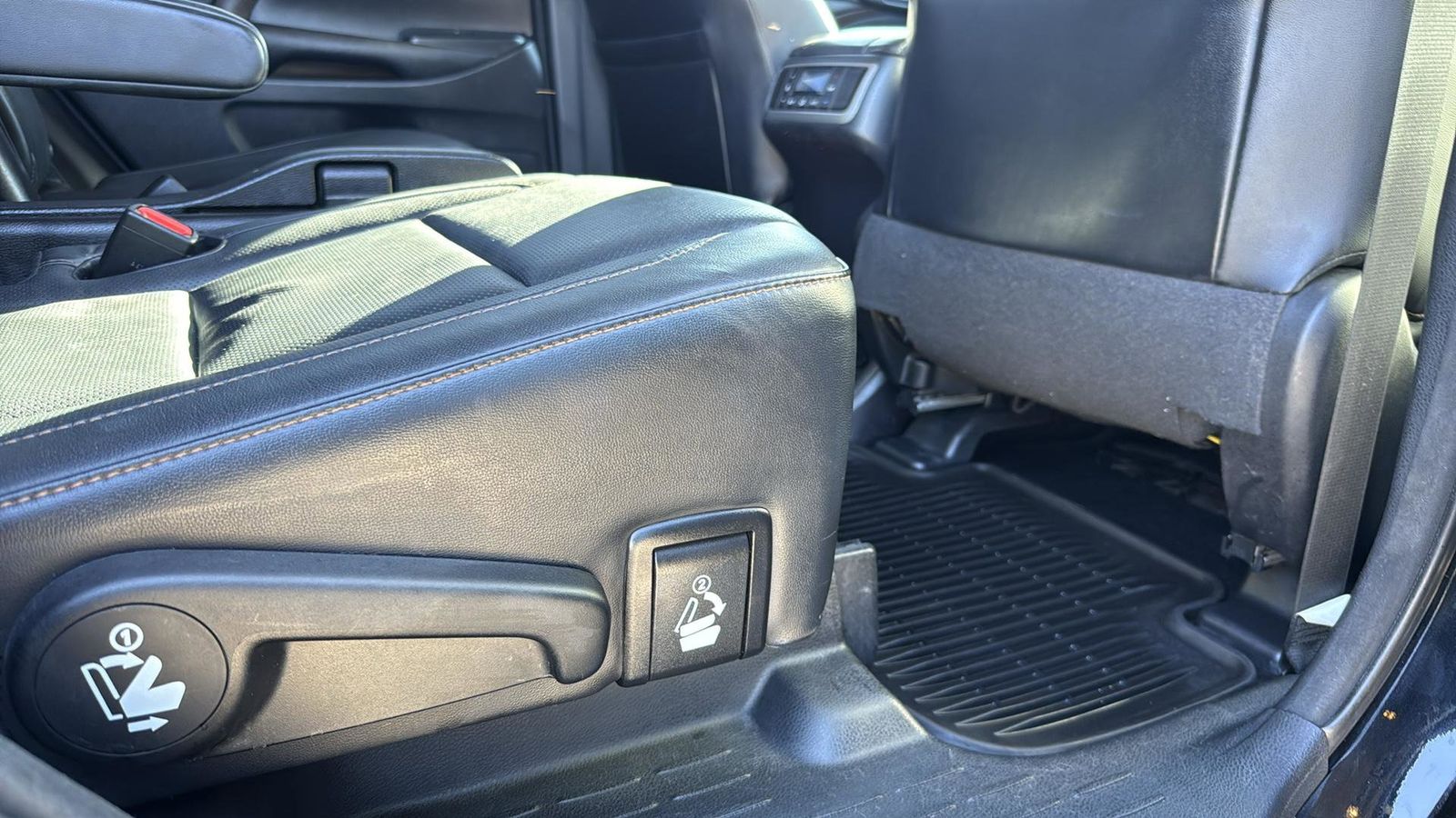 Used Car 2015 Toyota Highlander  Limited For Sale Under $20,000 In Austin, Texas