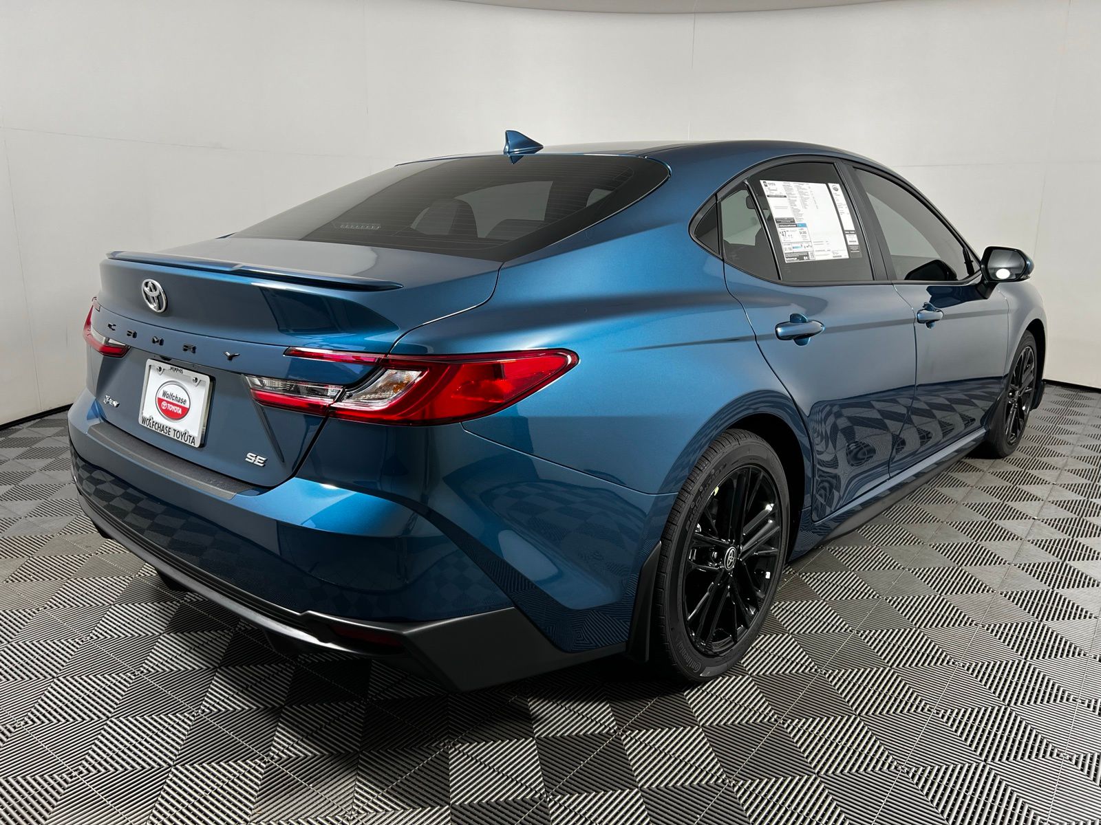 Thumbnail: 2025 Toyota Camry - 5